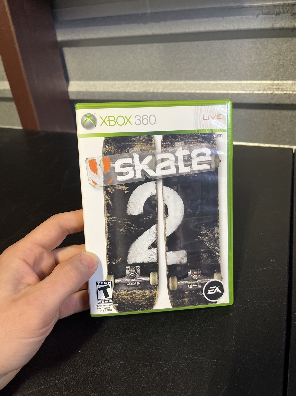 Skate 2 - Platinum Hits Edition (Xbox 360, 2009)