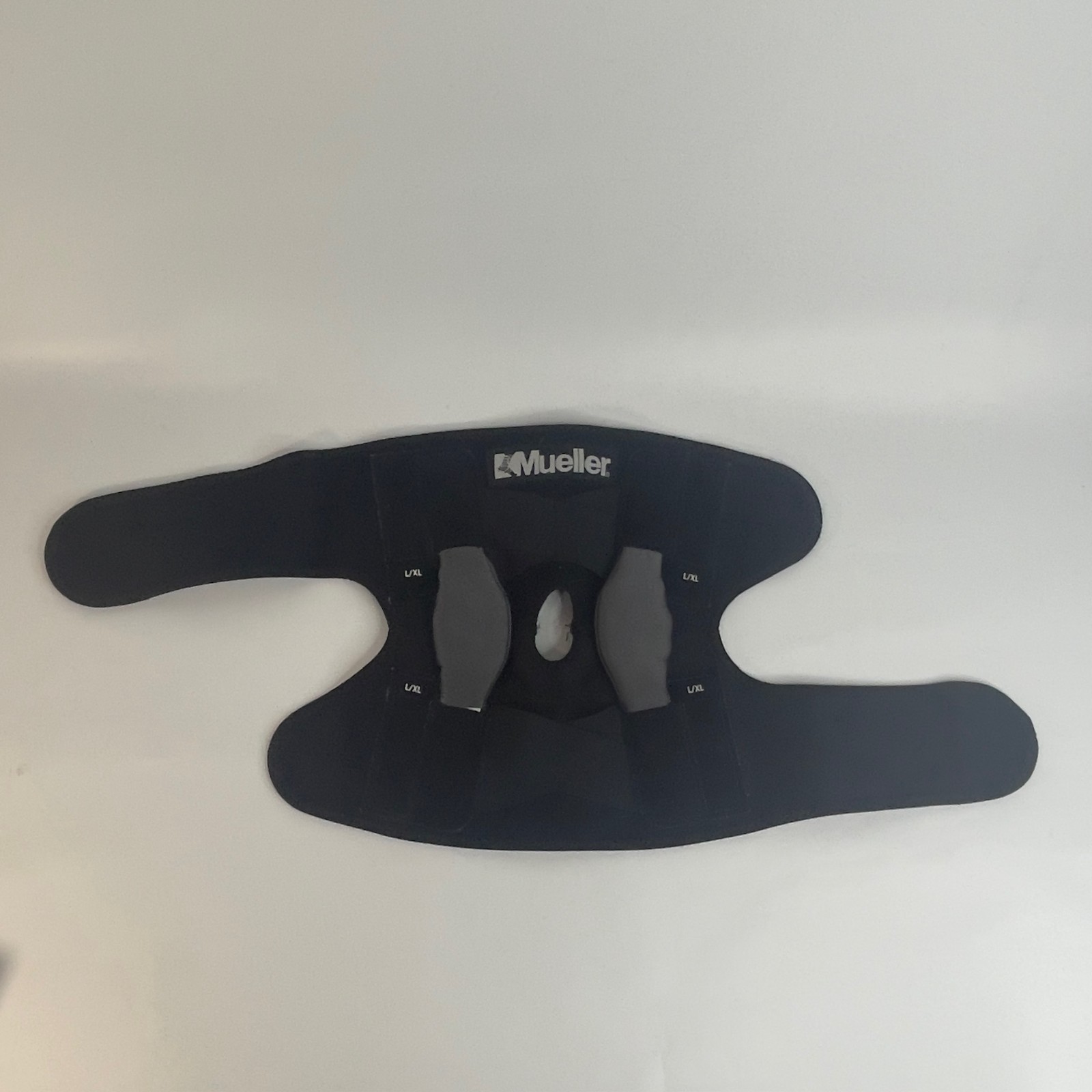 Mueller Hinged Knee Brace with Open Patella - Size L/XL (B56517) - BLACK