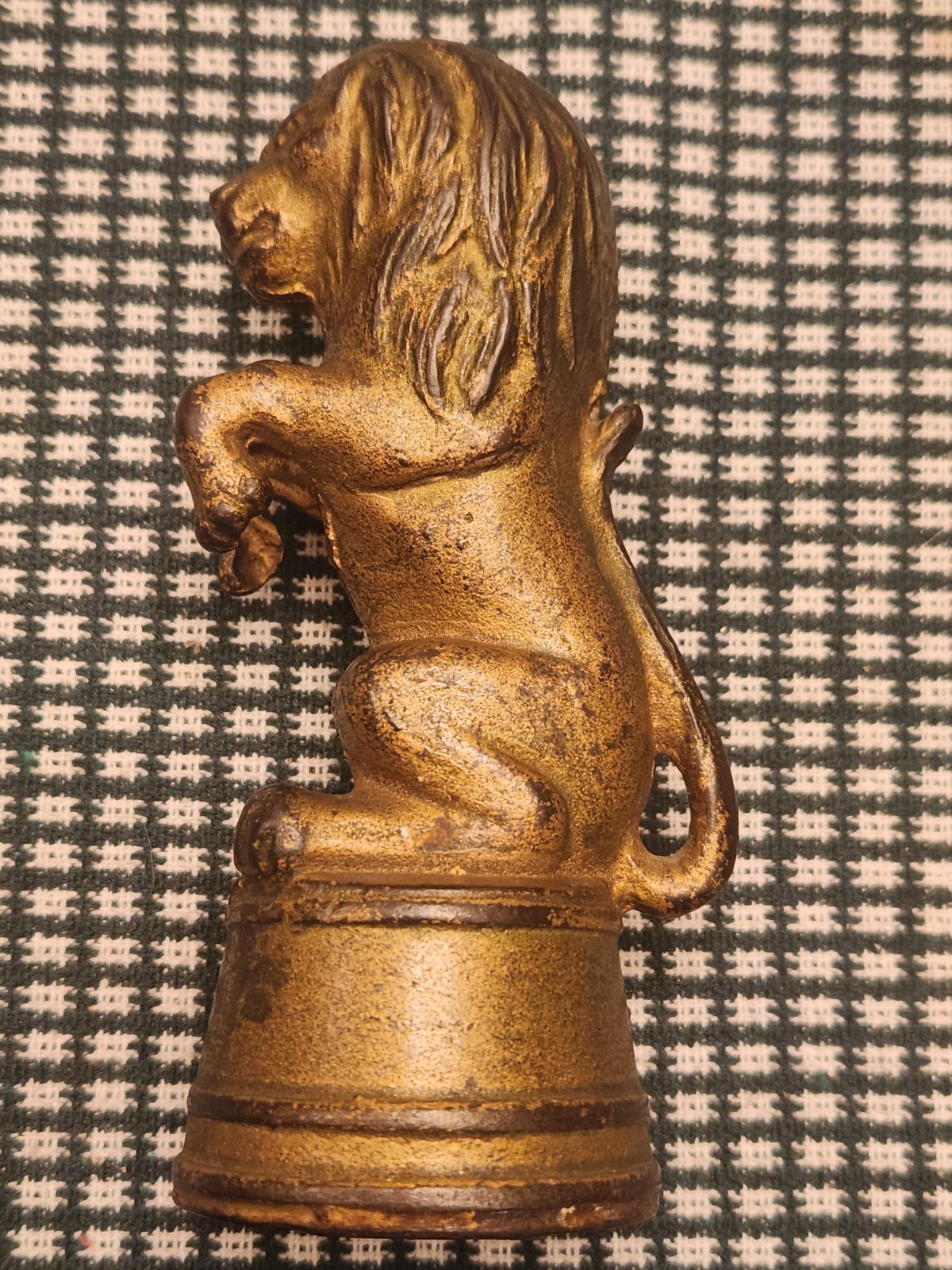 Antique Cast Iron Circus Lion On Tub Figural Still Bank