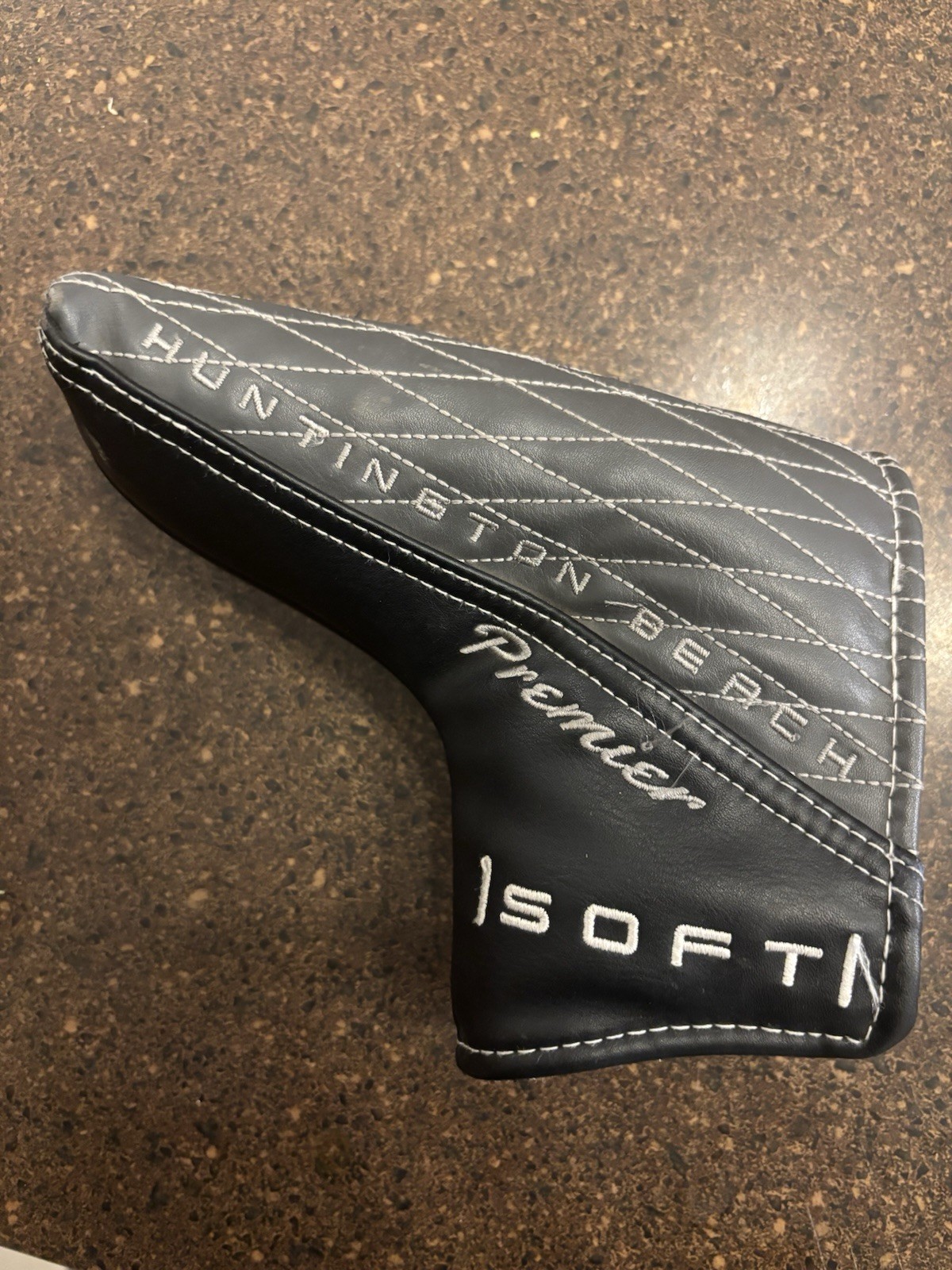 Cleveland Golf Huntington Beach Soft Blade Putter Head Cover