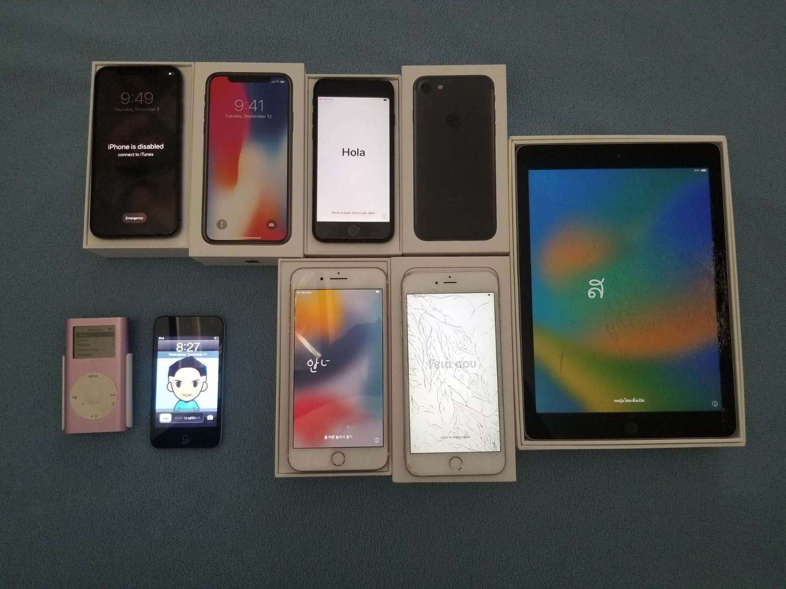 lot of apple phones for parts or repair