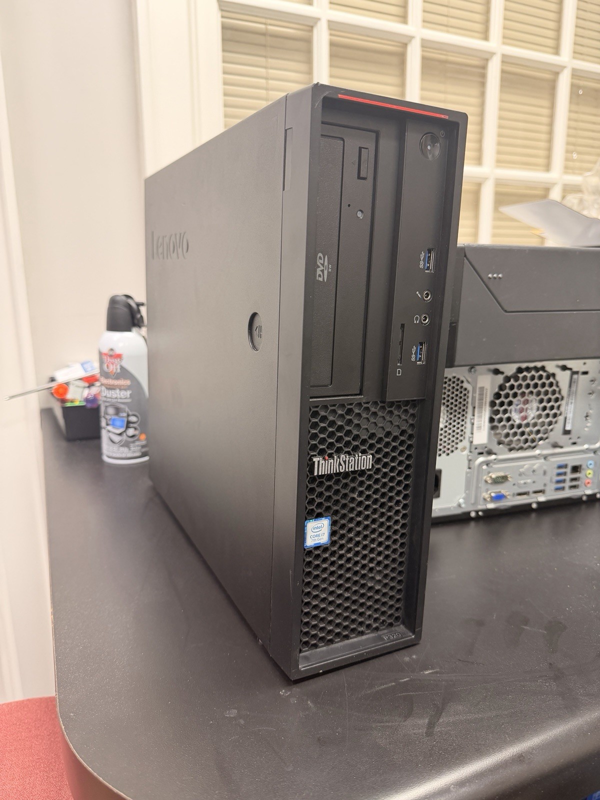 Lenovo ThinkStation i7-7700 3.60Ghz 256Gb ssd 32GB RAM Windows 11 Pro p320 