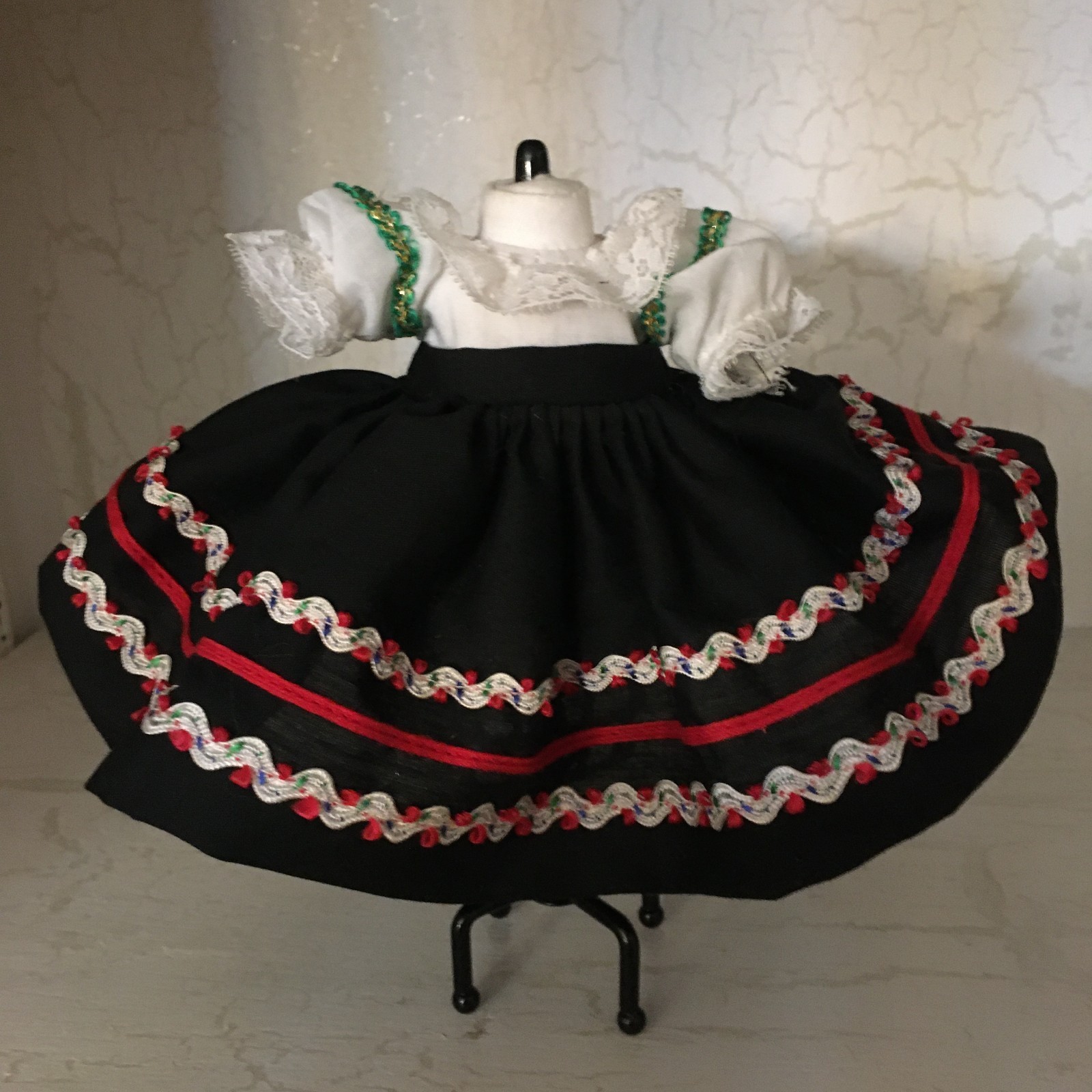 Original vintage  Dress  8" Madame Alexander dolls 