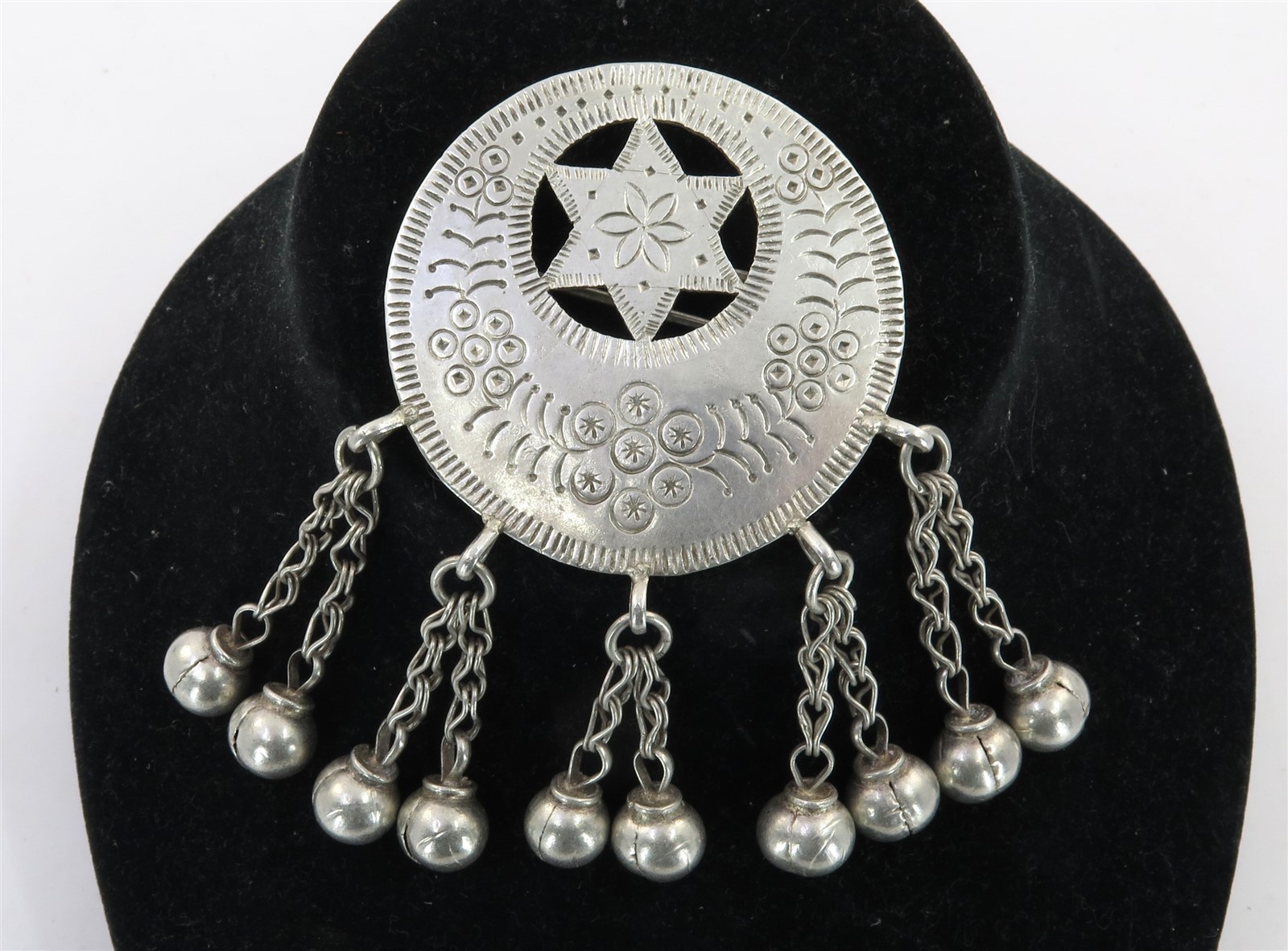 Omani Bedouin Halka Halaqa Hair Ornament for Young Bedouin Women 2.5" x 4"