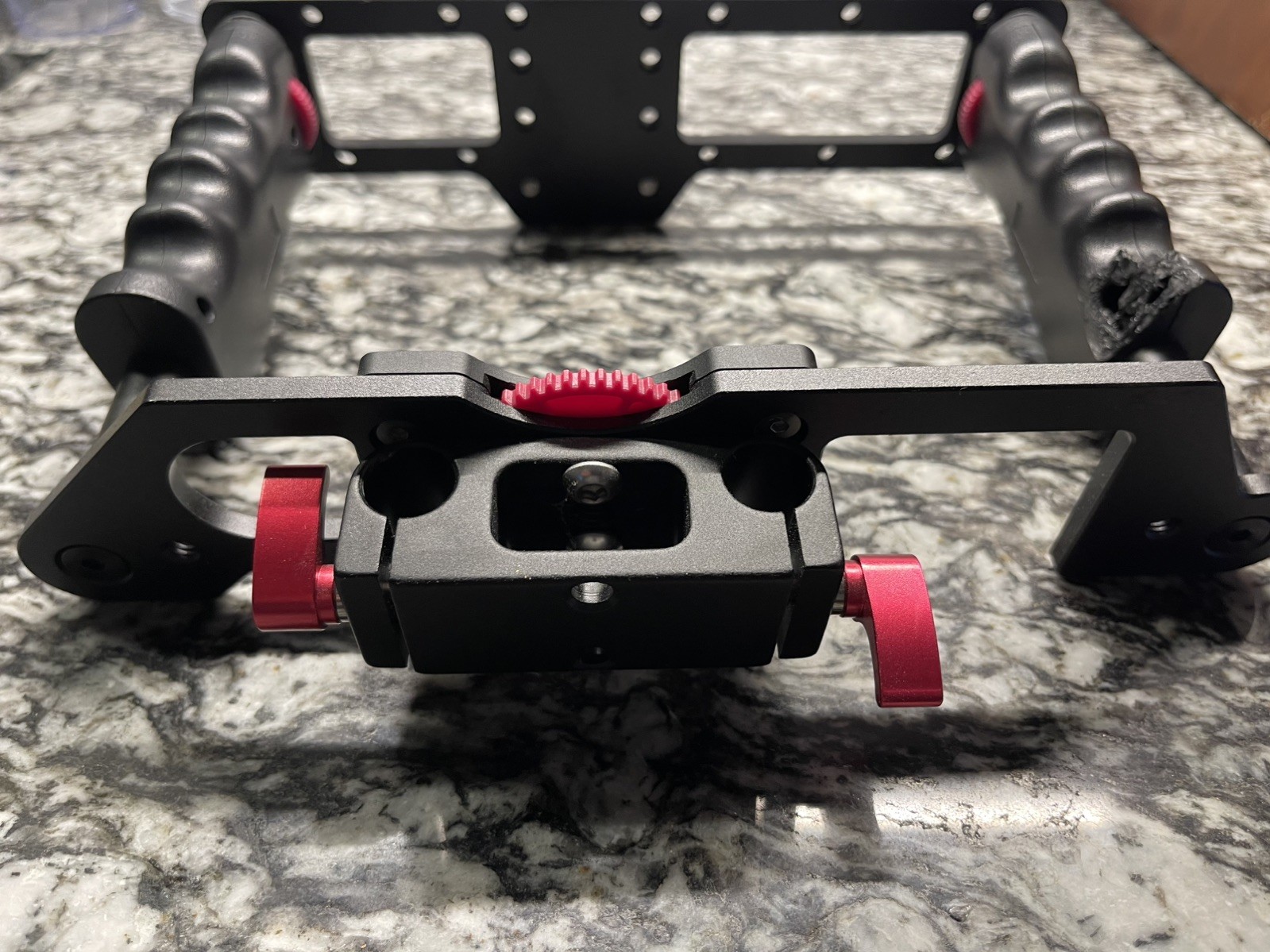 Neewer Aluminum Alloy Camera Video Cage Kit