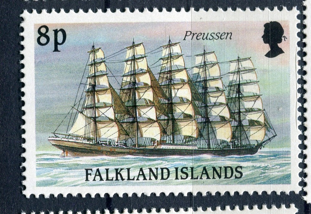 FALKLANDS; 1989 QEII Cape Horn Ships fine MINT MNH Unmounted 8p. value