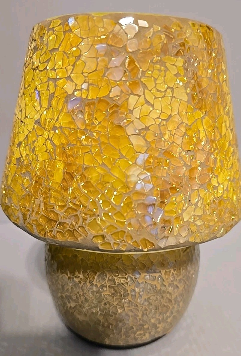 Crackle Glass Batterie Operated Led Table Lamp