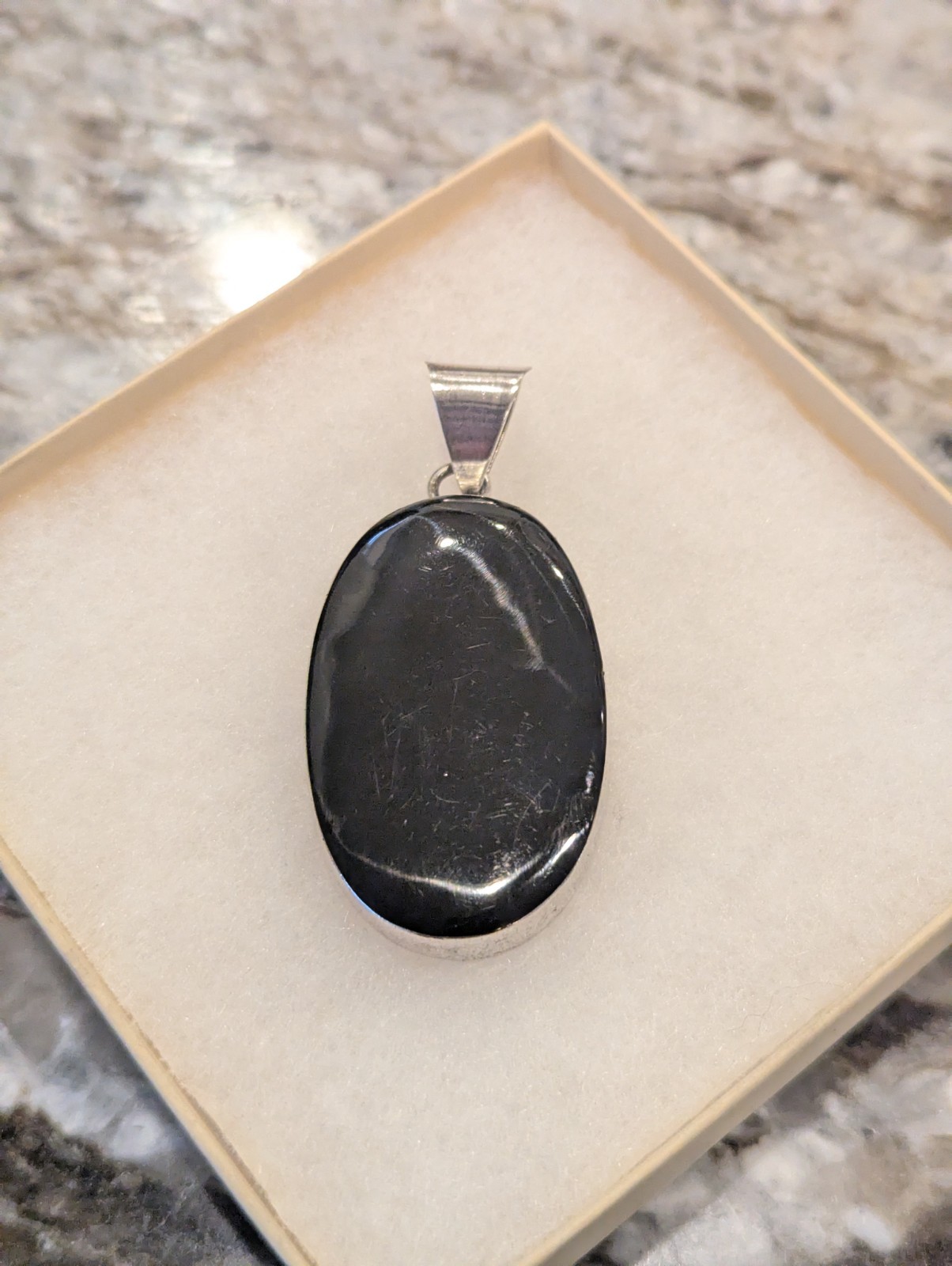 925 22.17g Sterling Silver Taxco Mexico Large Oval Onyx Pendant Heavy Vintage