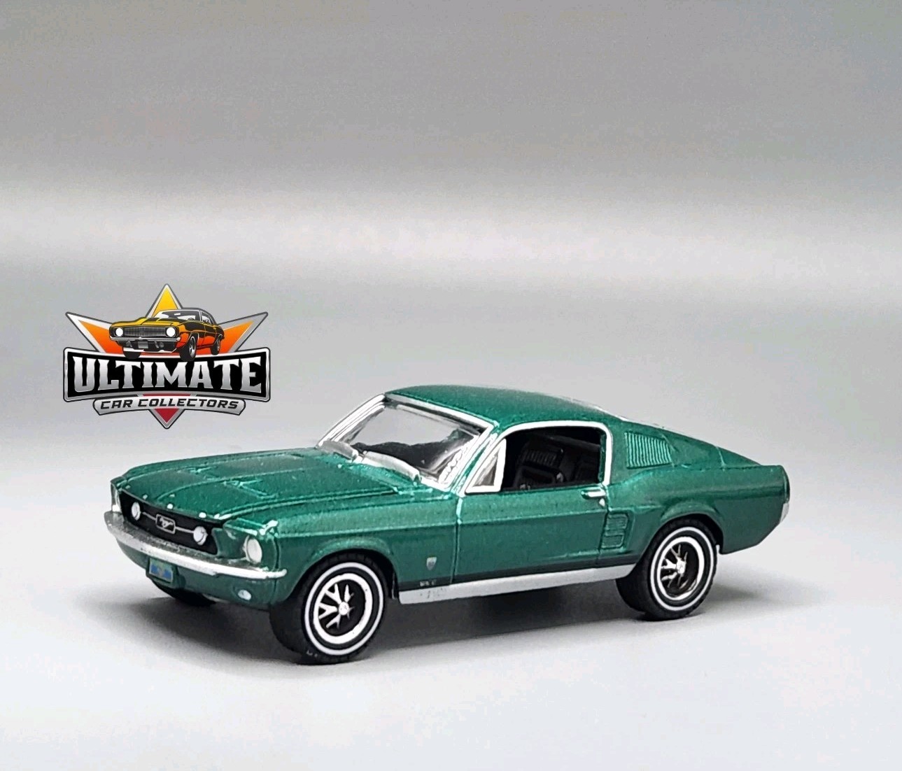 1967 67 Ford Mustang GT Collectible 1/64 Scale Diecast Model Collector Car 
