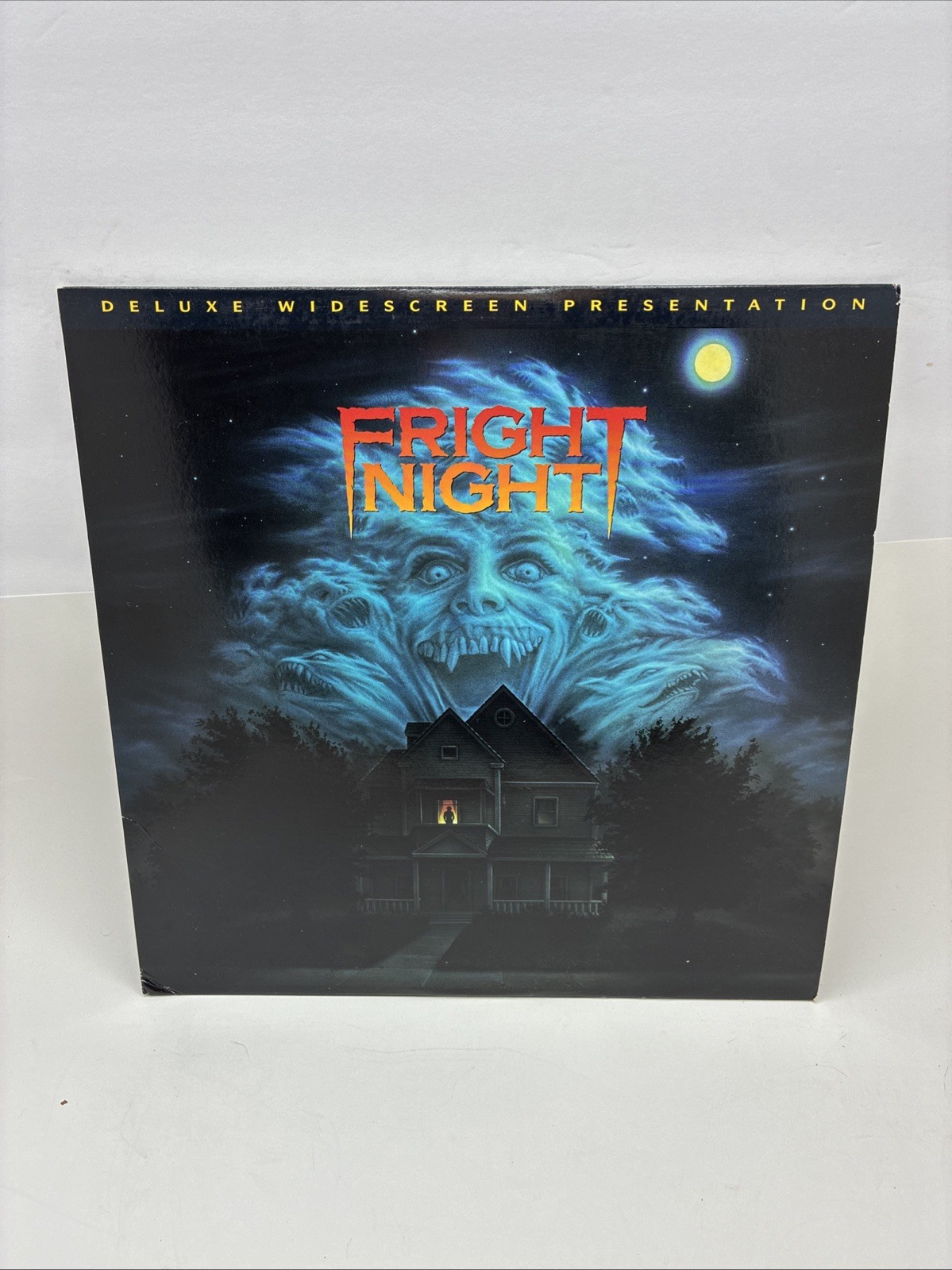 Fright Night Widescreen Laserdisc Chris Sarandon Roddy McDowall SMAS-50015