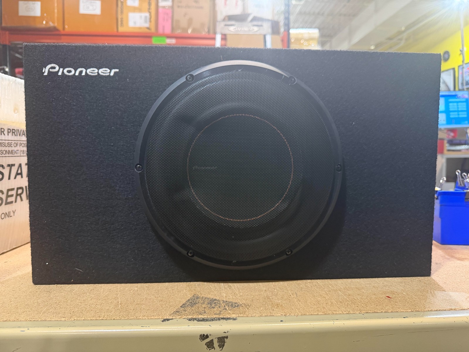 Pioneer TS-D10LB 10″ “D” Pre-Loaded Enclosure 1300W Max R/B - DAMAGED GRILLE