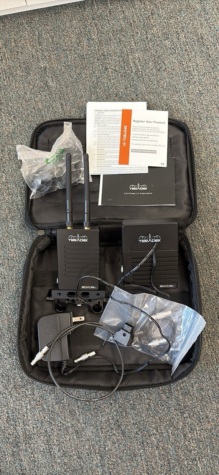 Teradek bolt 500 LT HDMI wireless Transmitter & Receiver W/ NP battery adapters