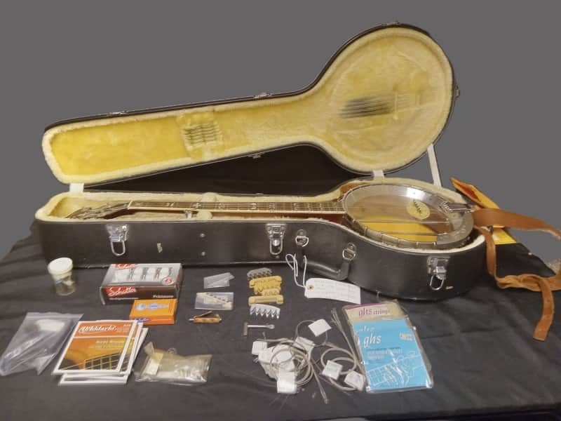 Washburn B-16 Banjo W/ Case & Candy serial 9504066 1996 - Curly Maple