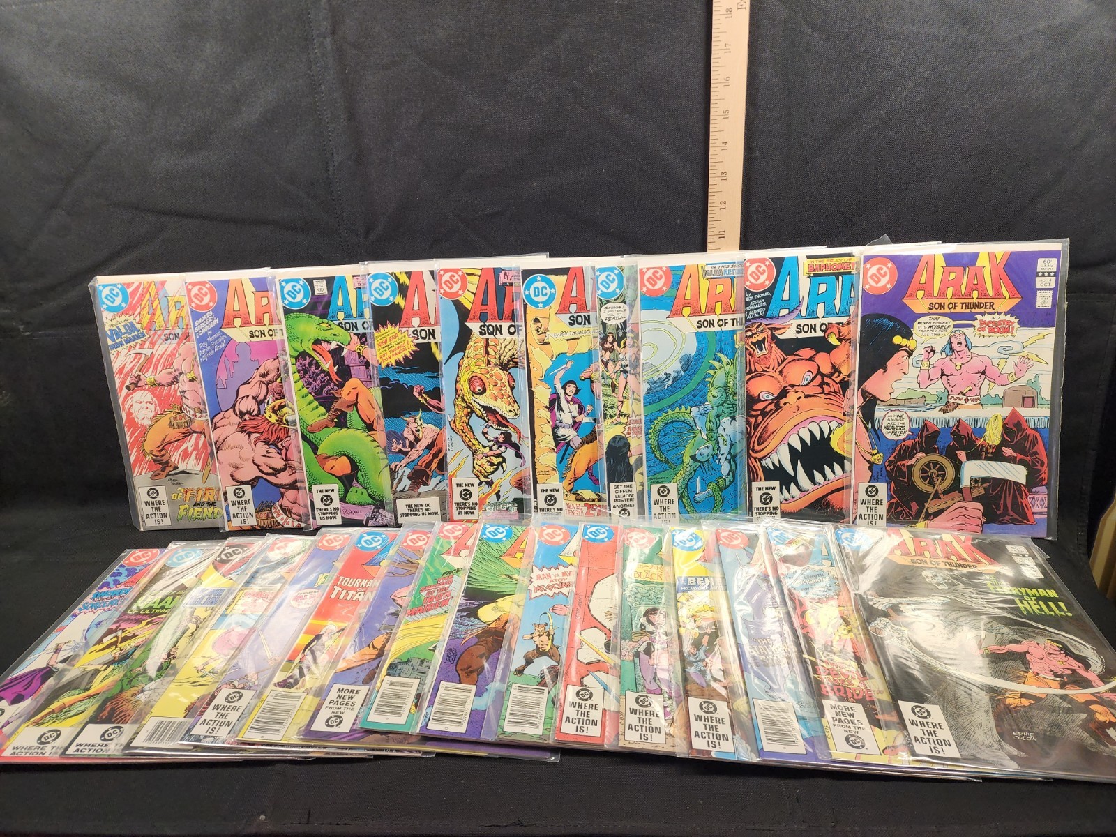 Comic Book Lot Of 26 Arak Son Of Thunder DC Comics Great Shape 