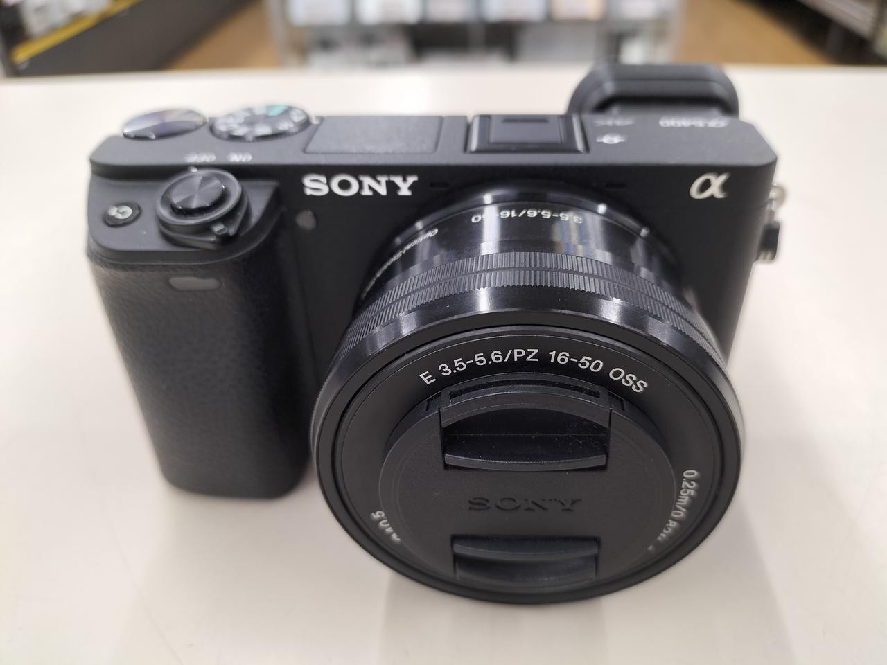 Sony ILCE-6400L Mirrorless Camera Kit 16-50mm Power Zoom 4K Wi-Fi Used From Japa