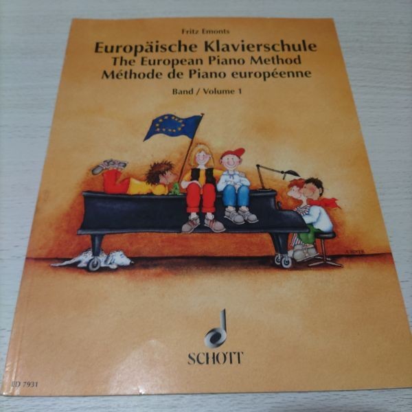Sheet Music Piano European Piano Method Vol. 1 Fritz Emmons Shelf eNA 2