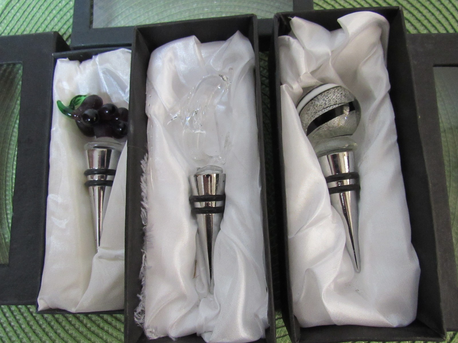 Murano Style Art Glass Wine Bottle Stoppers Grapes, Fish, Swirl Ball w/Box- 3 PC