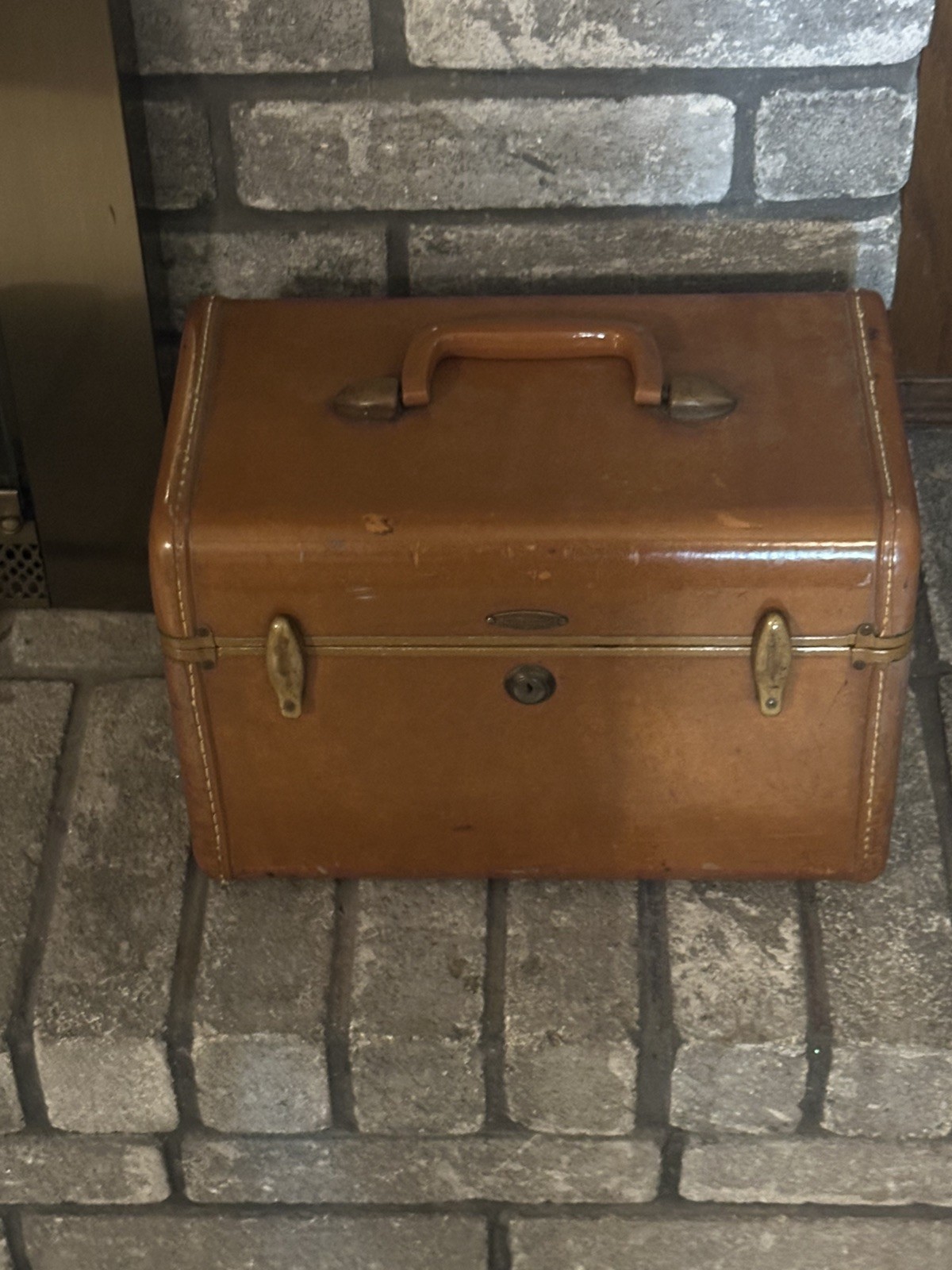 Vintage Samsonite Luggage Train Makeup Case w/mirror 1950s No Key