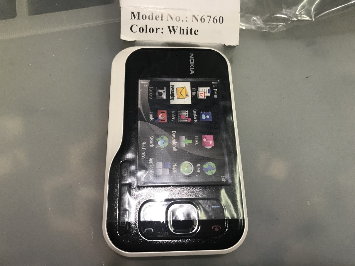 **High Quality Dummy NOKIA White 6760 slide Display toy phone