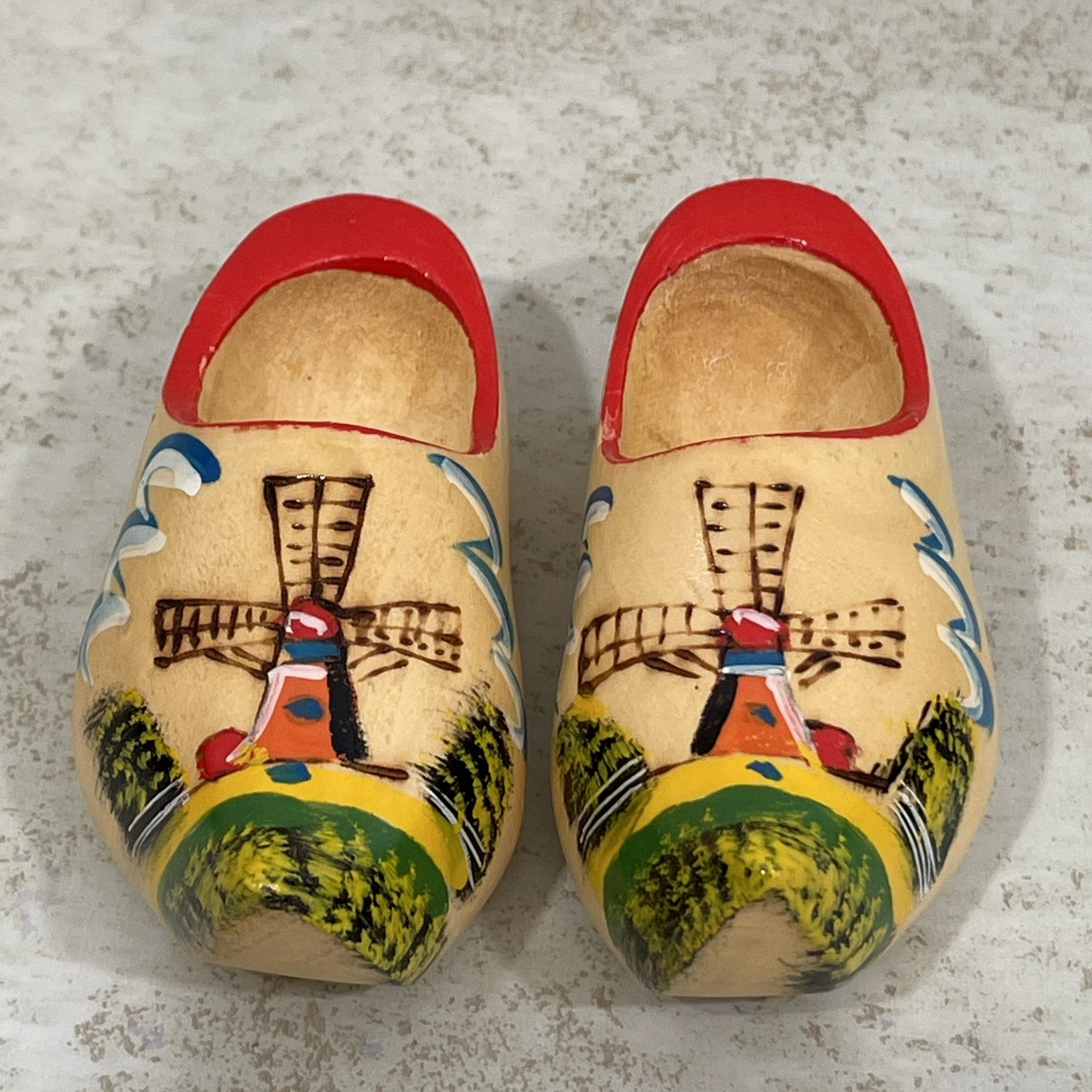 Vintage Hand Painted Traditional Dutch Wooden Mini Clogs Shoes Souvenir 4.25”L
