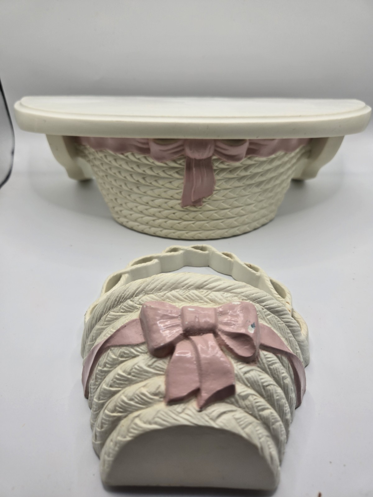 Wintage Pink And White Shelf And Matching Wall Basket Decor Grannycore 