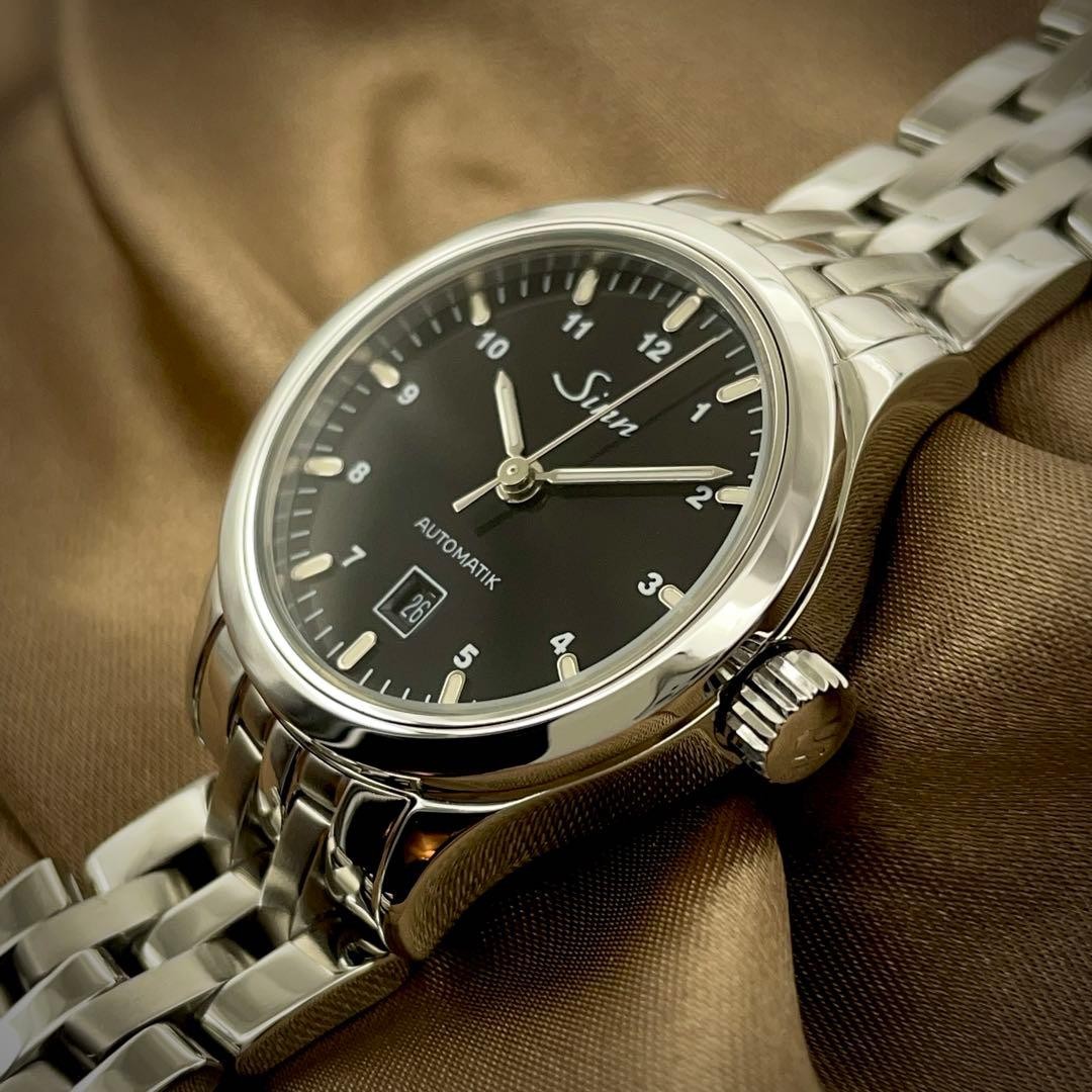 Sinn Watch Model 456.ST M 28mm Automatic Black Dial Stainless Steel w/Box