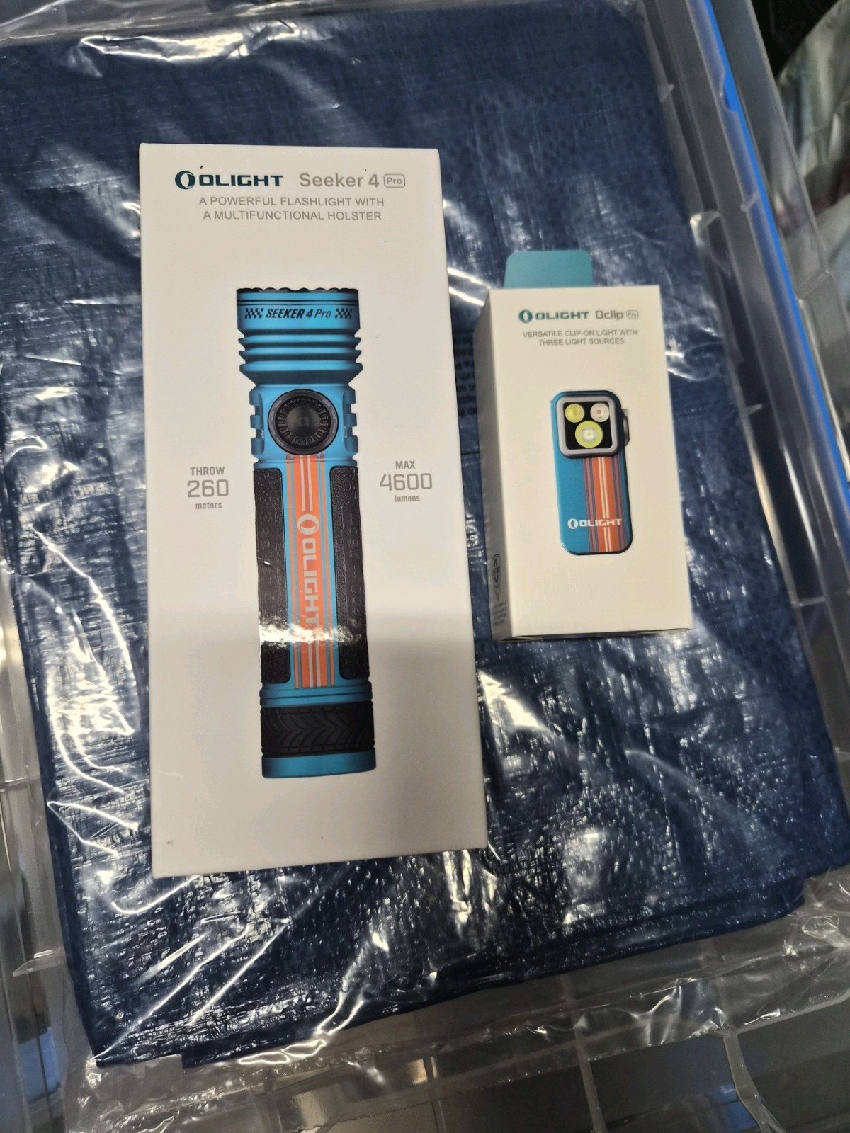 Olight Seeker 4 Pro Roadster CW Flashlight, 4600 Lumens, 260m, Blue/Orange/Black