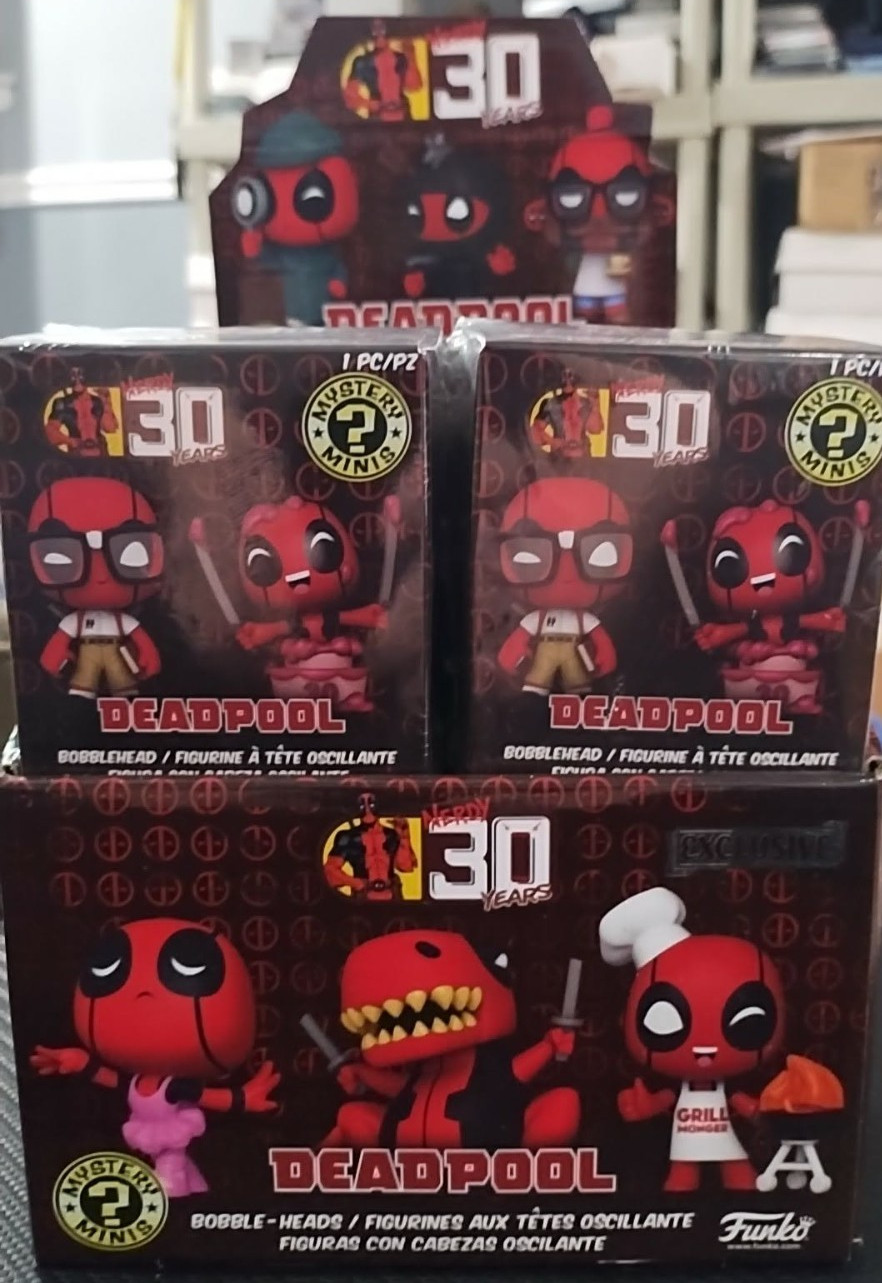 MARVEL 30 DEADPOOL Funko Minis FULL CASE 12X Brand New UNOPENED LOT OF 12