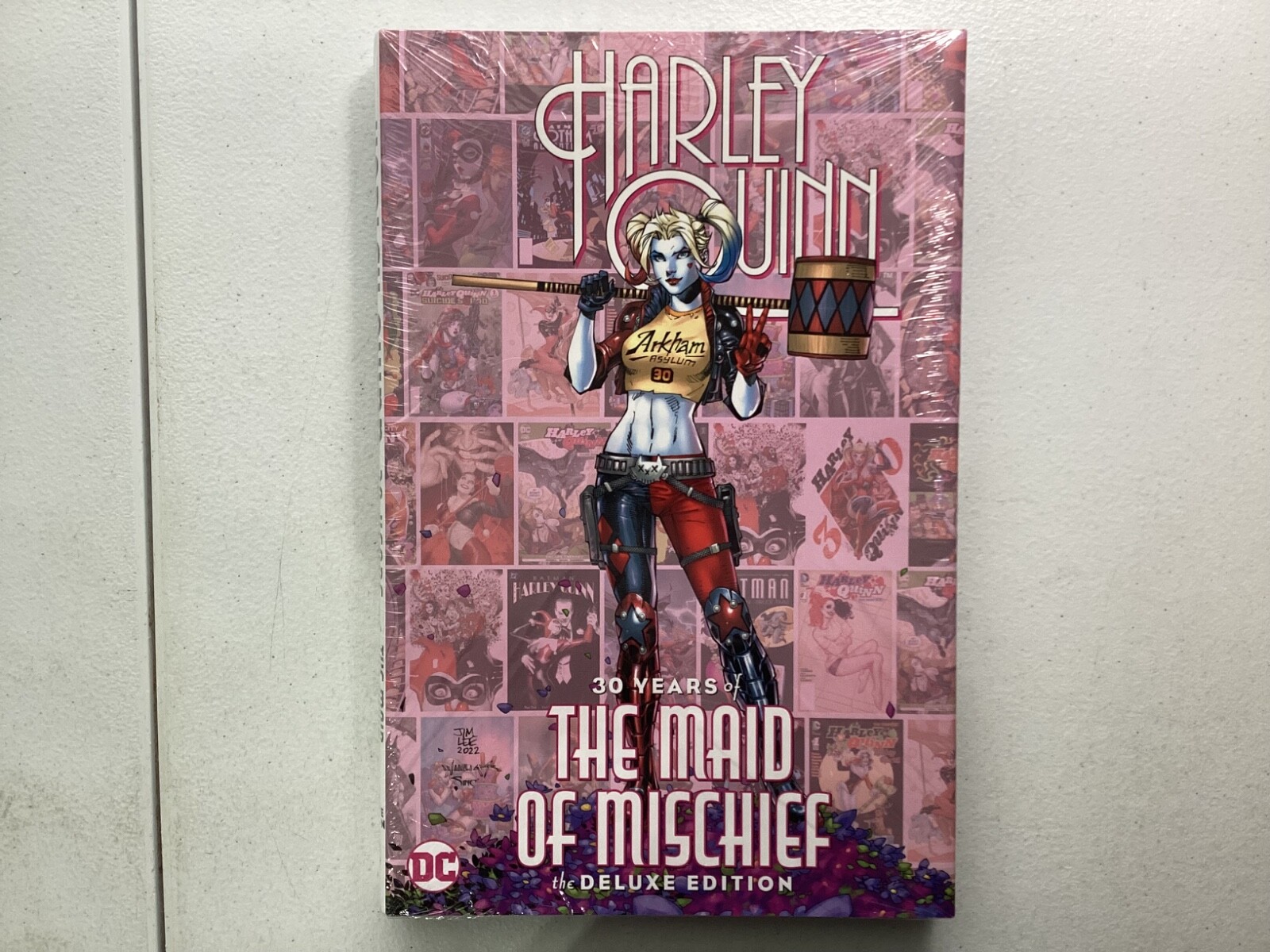 Harley Quinn The Maid of Mischief Deluxe Edition 2022 HC DJ 30th