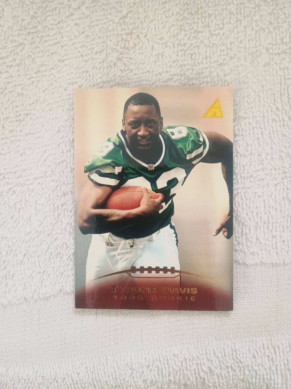 1995 Pinnacle Tyrone Davis Rookie Card #238 New York Jets