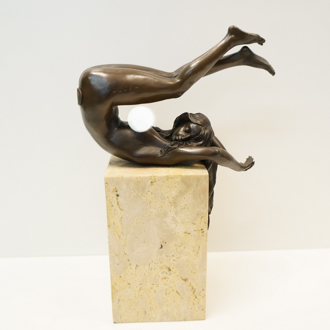 Statue Sculpture Dancer Sexy Pin-up Art Deco Style Art Nouveau Style Bronze