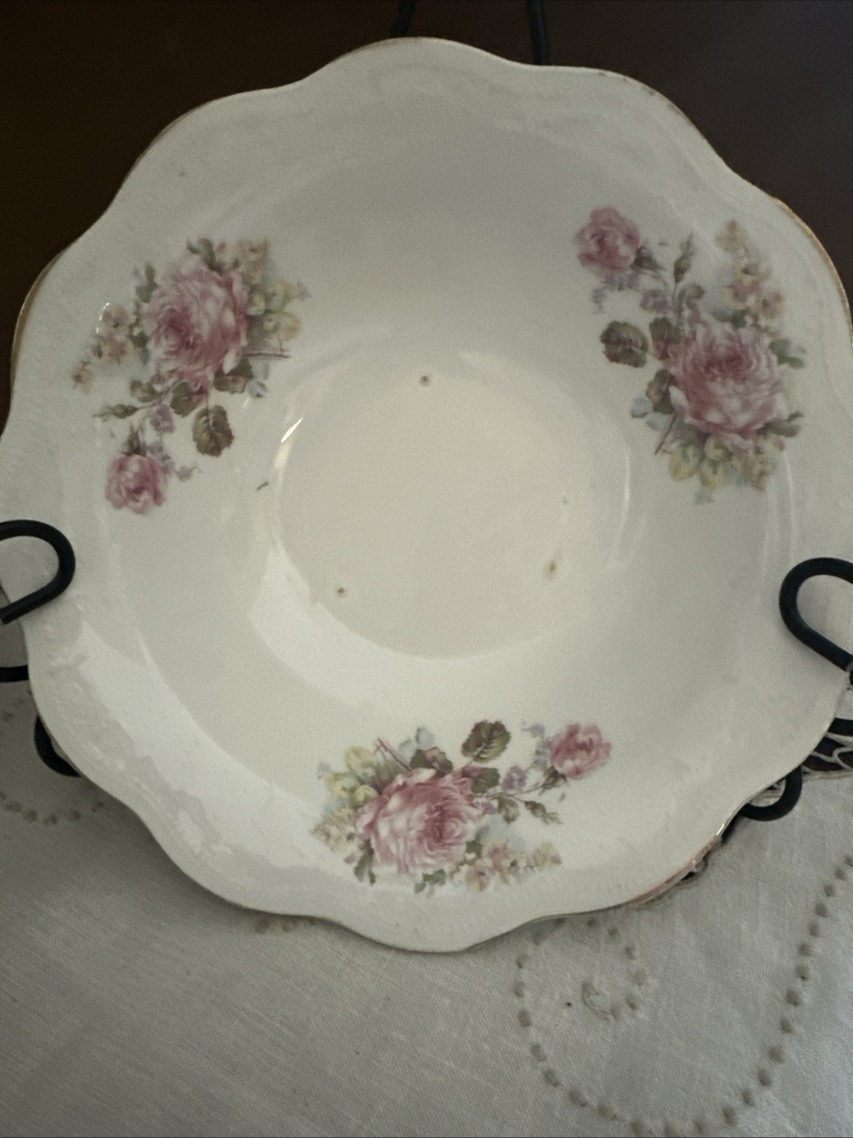 Vintage Salad Fruit Bowl Large Faded Gold Trim Pink Roses Scalloped