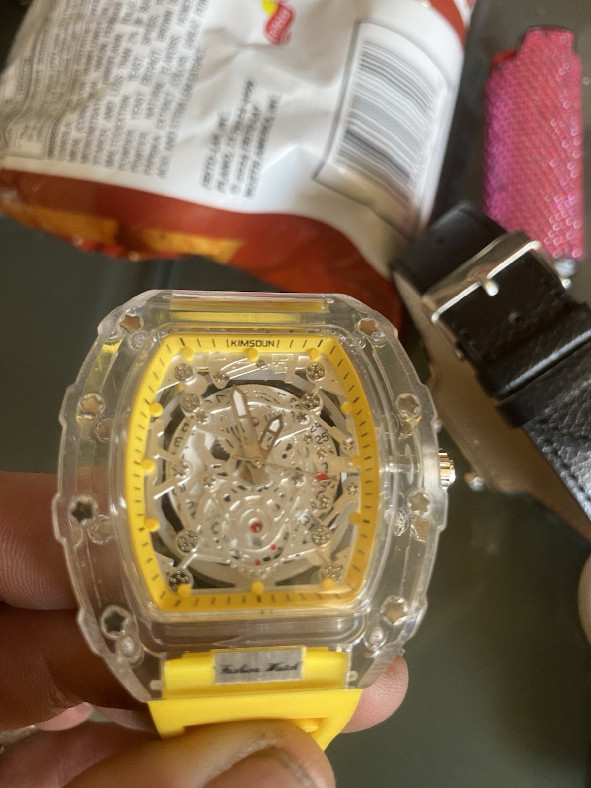 Men's Watch Hollow Barrel Quartz Watch Sports Waterproof Calendar Wristwatch 