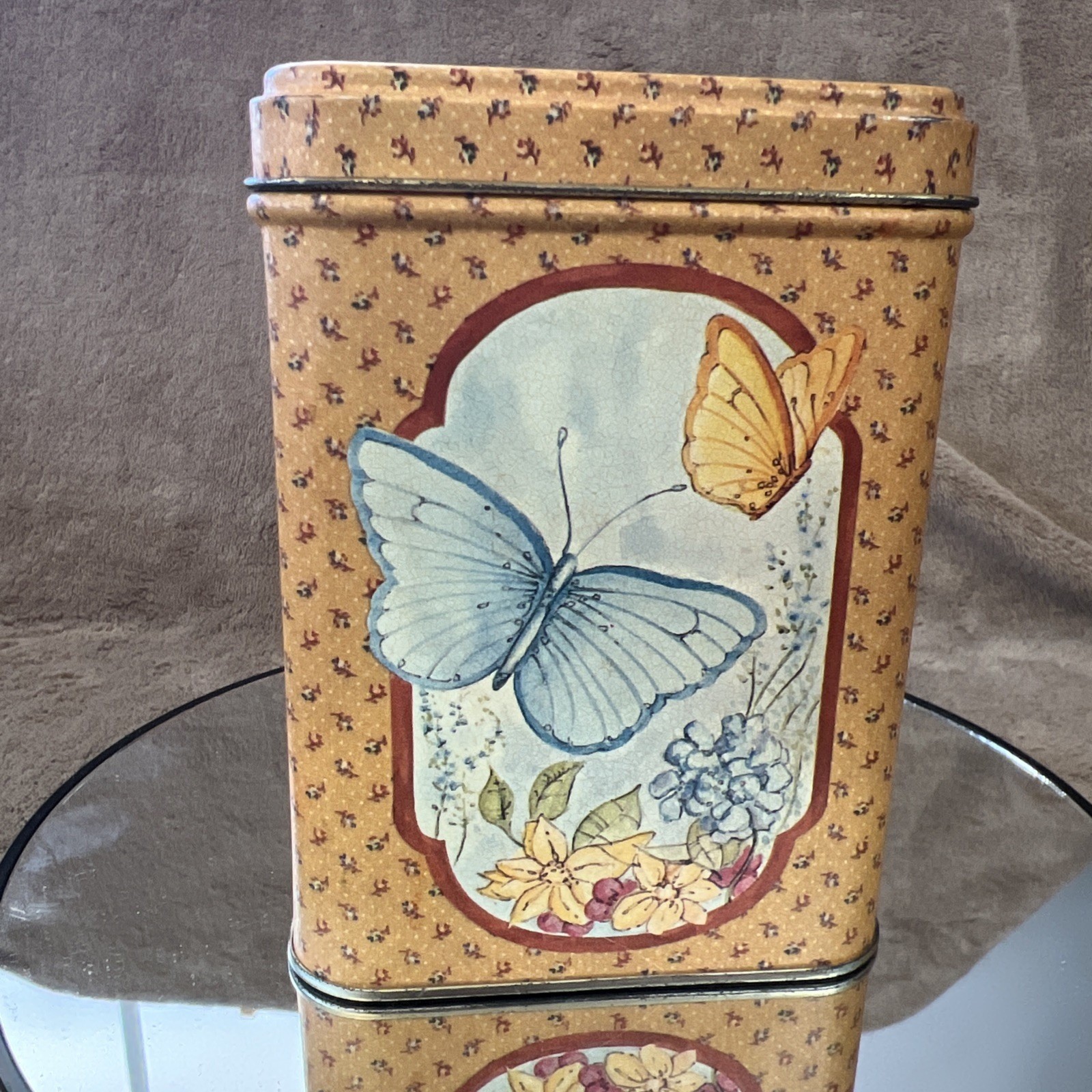Vintage Pic Princeton Industries Corp. Assortment Butterflies Metal Tin 3.5x5"