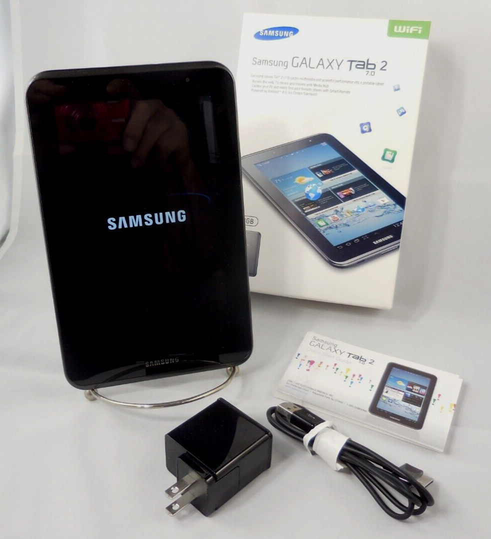 Samsung Galaxy Tab 2 Titanium Silver AC Adaper USB Cable Manual & Box Bundle