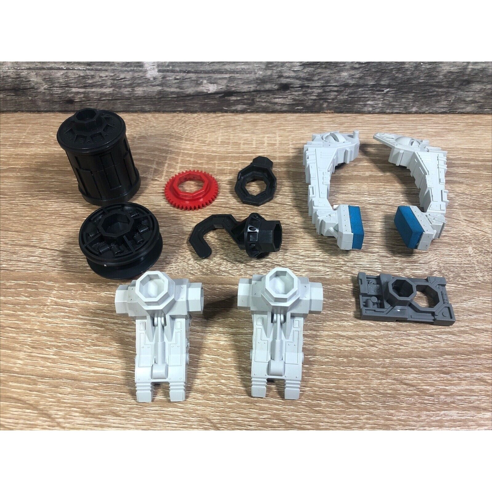 Lot of Misc Parts for Robotix Series R-2000 1984 Milton Bradley Connectors