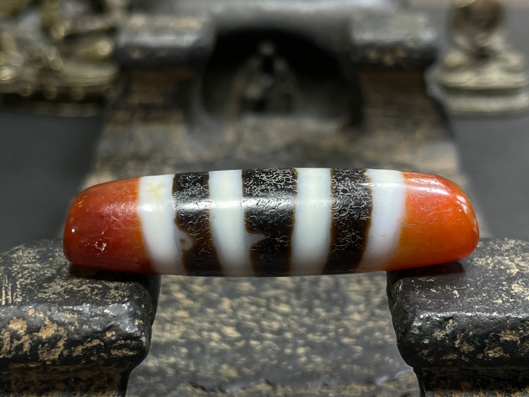 Old Tibetan Nepalese Himalayan Ancient  eye Old Dzi Talisman Beads Amulet 七线天珠