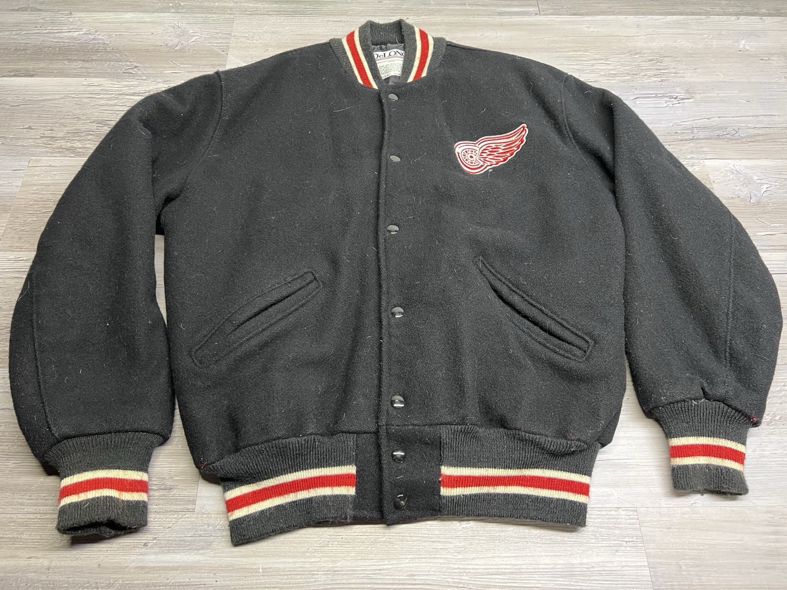 Vintage 90s NHL Delong Detroit Red Wings Hockey Varsity Jacket Mens Size L Black