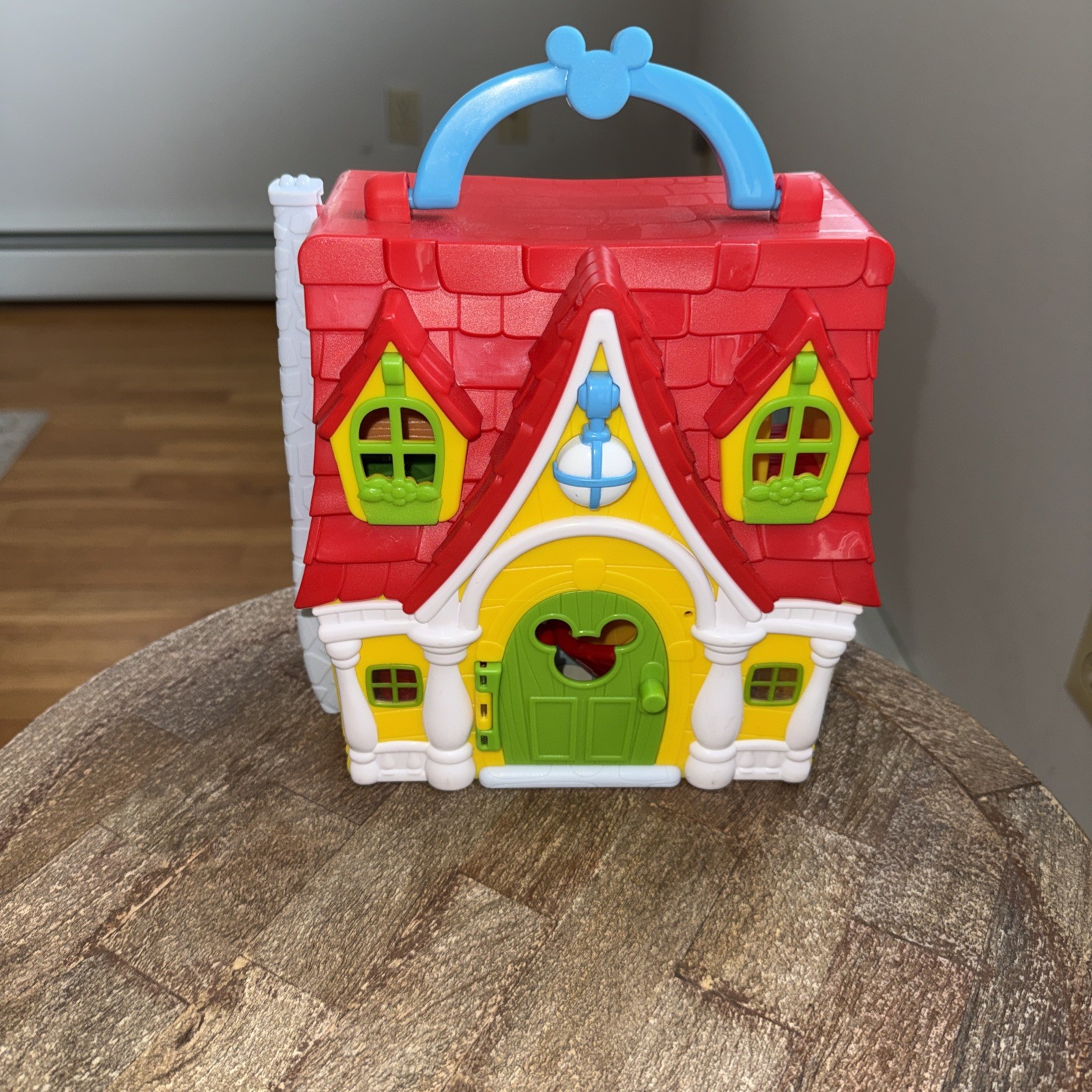 Disney Parks Mickey Mouse House Play Set Toy Open Box Never Used