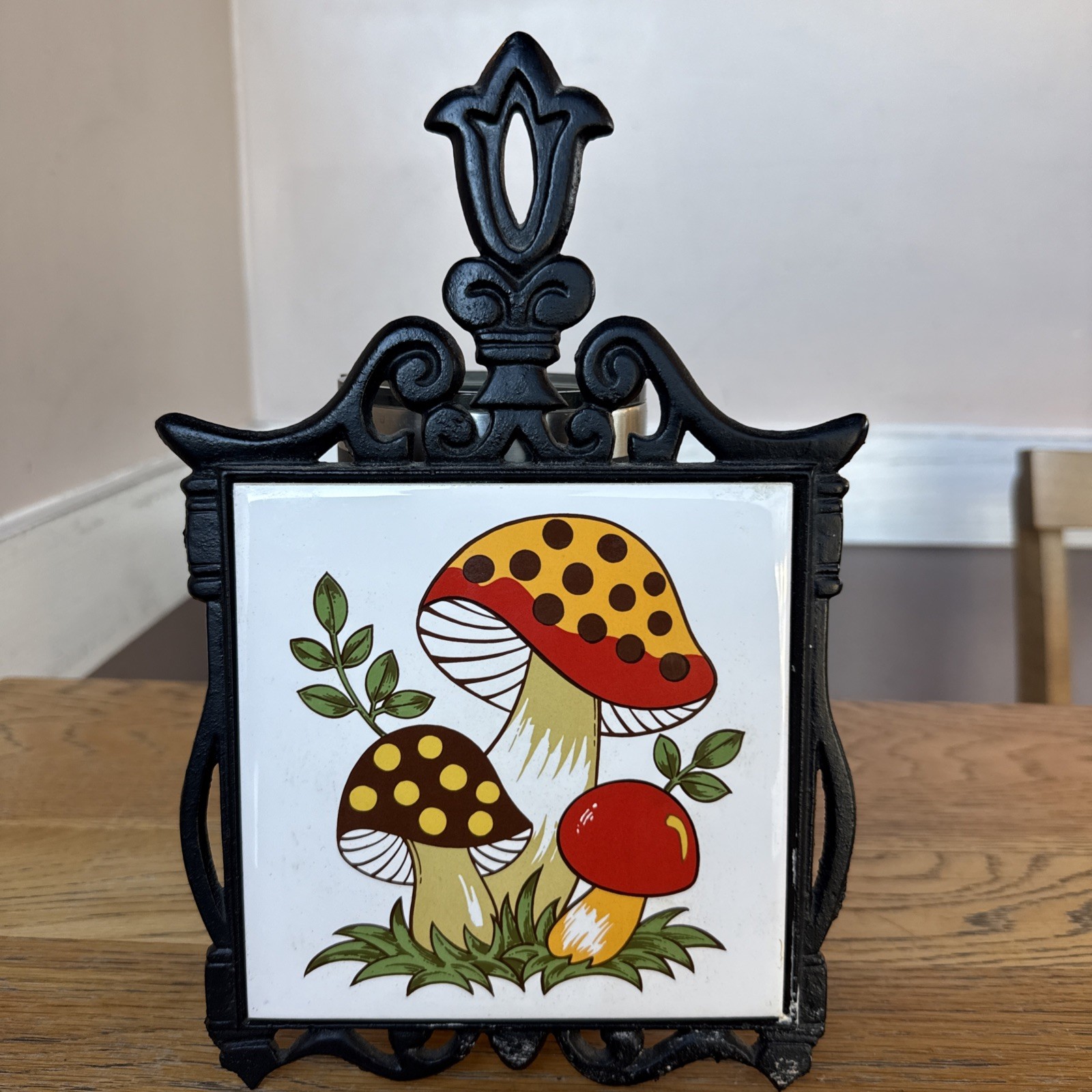 Vintage 70's Merry Mushroom Sears Japan Ceramic Cast Iron Trivet 