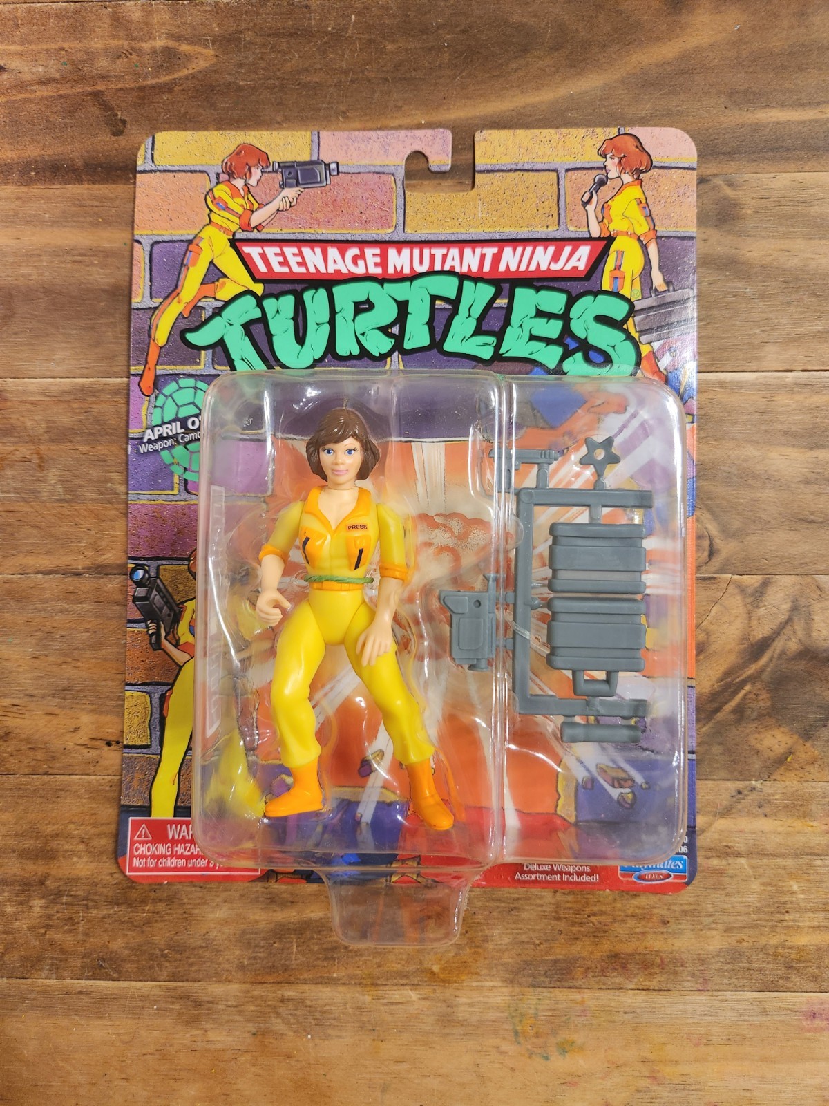 Teenage Mutant Ninja Turtles Classic April O’Neil Figure 2023 Reissue TMNT New