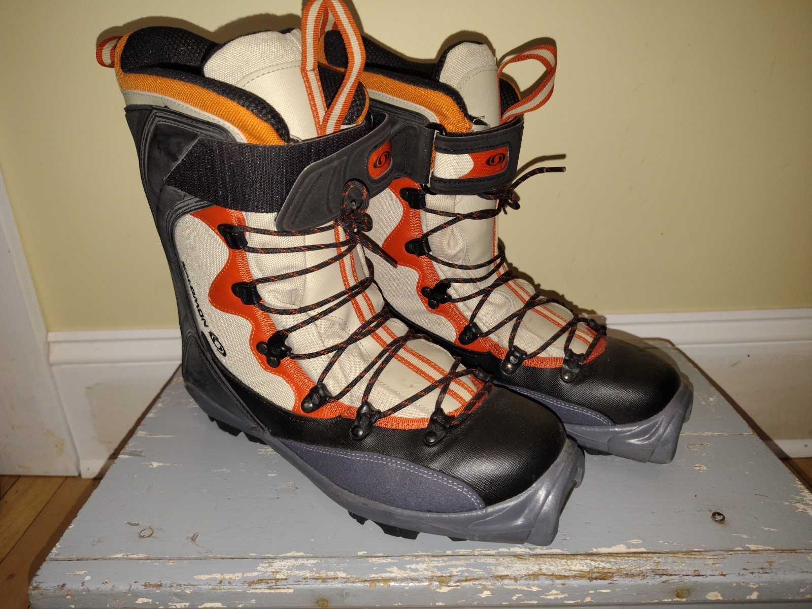 SALOMON SNS XA X-Adventure Cross Country Ski Boots Men's US 9.5/EUR 43 3786001 A