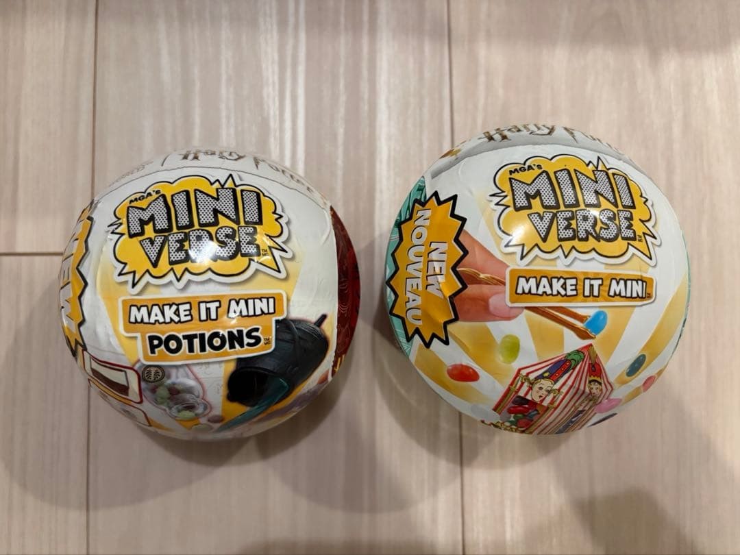 MINIVERSE Harry Potter Capsule Toy Set of 2 Potions Toy Theme