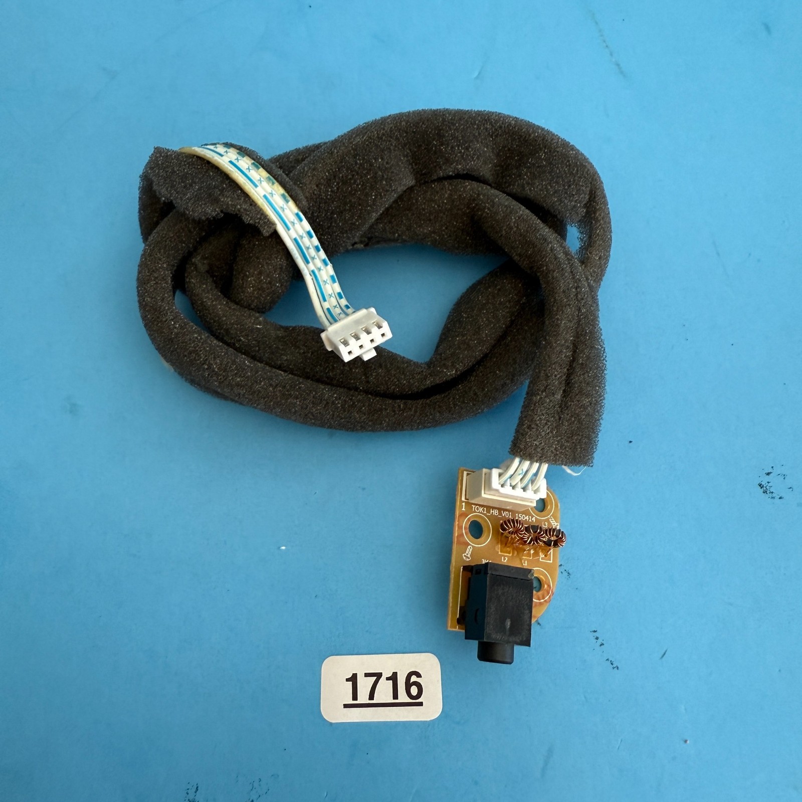 THE ONE Music Smart Light Keyboard Used Part: Phone Jack Input Socket PCB Board