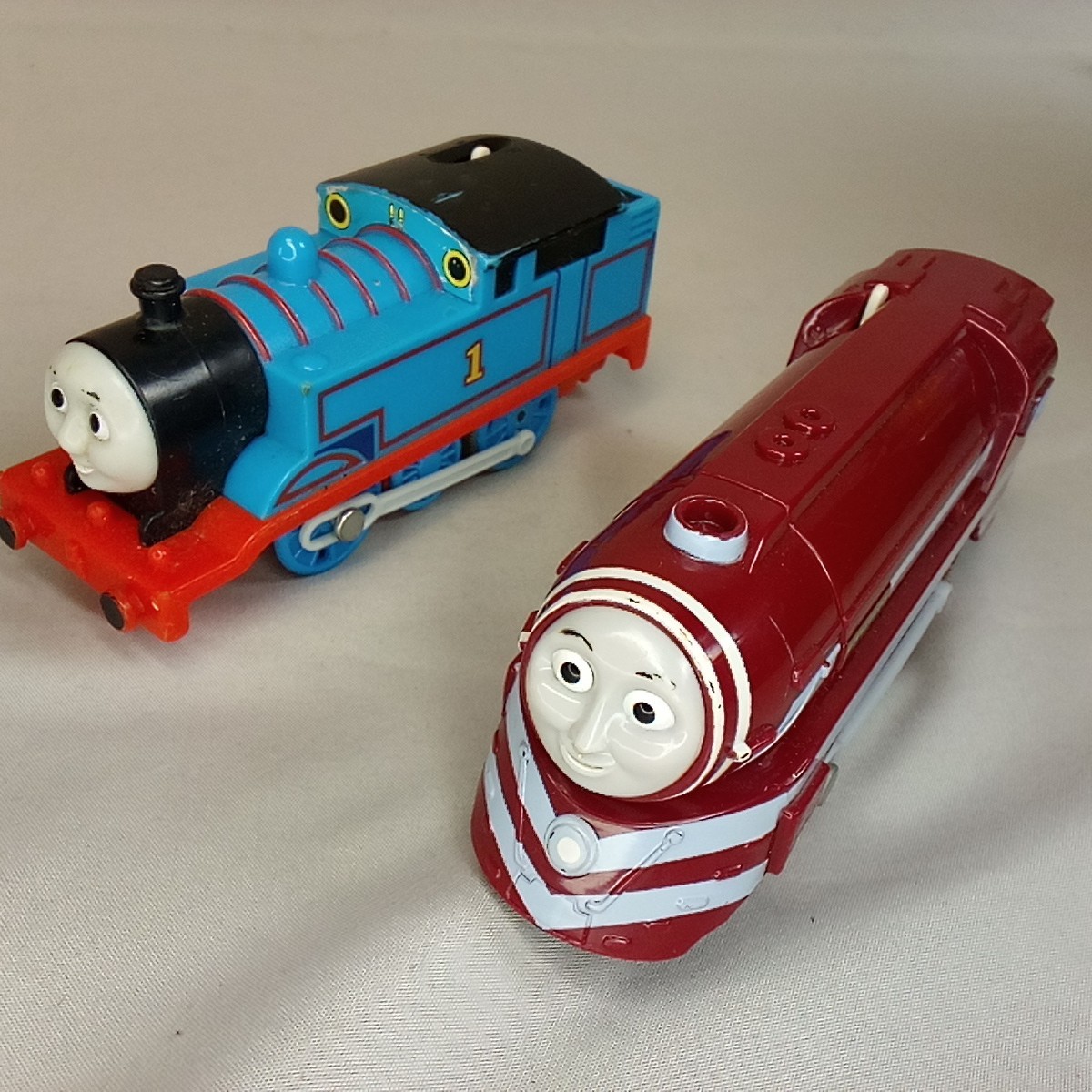 TrackMaster Caitlin & Thomas Engines 2013 Mattel Motorized Train Toy Lot Of 2
