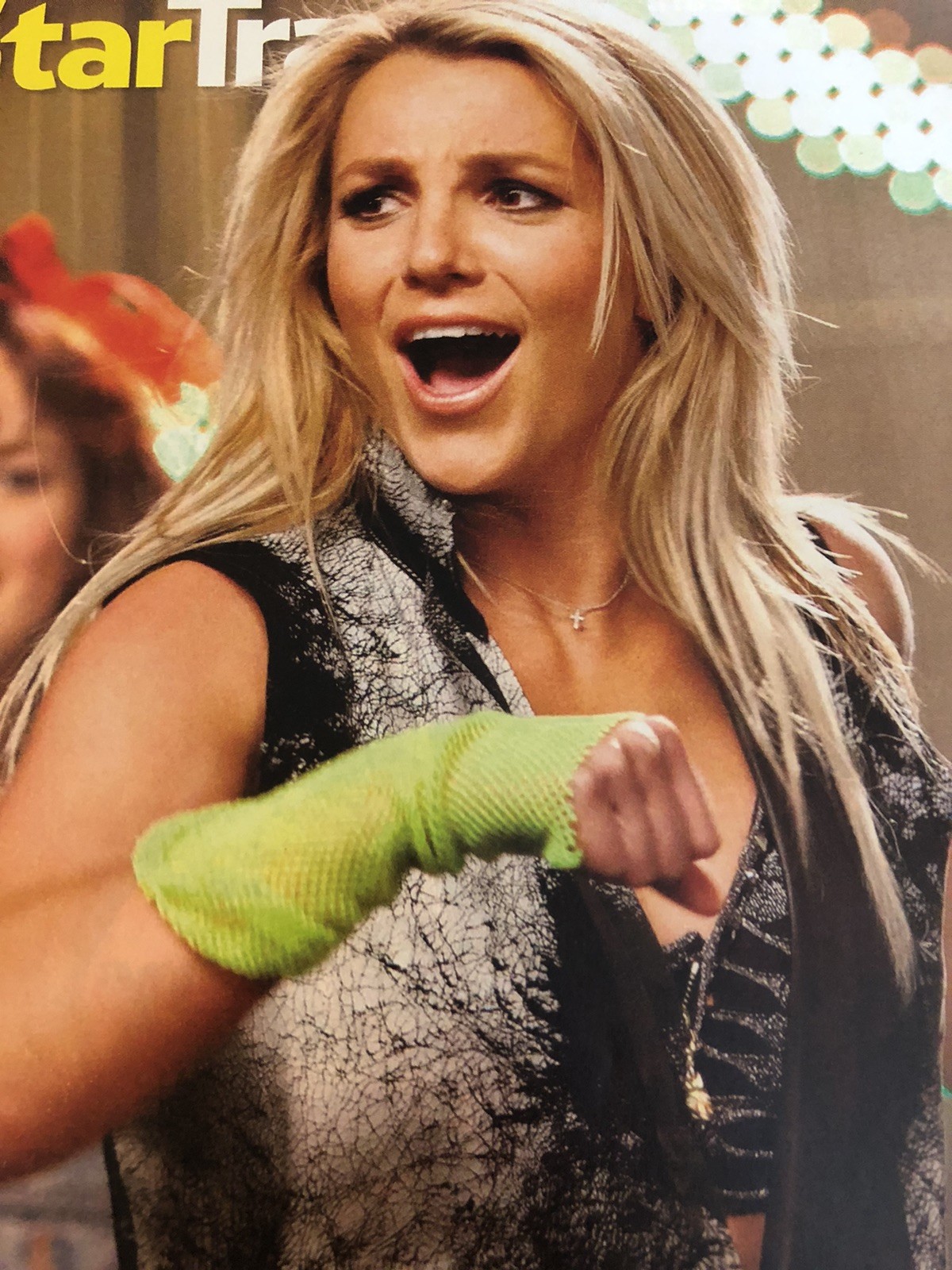 Britney Spears Magazine Pinup Picture  Ephemera