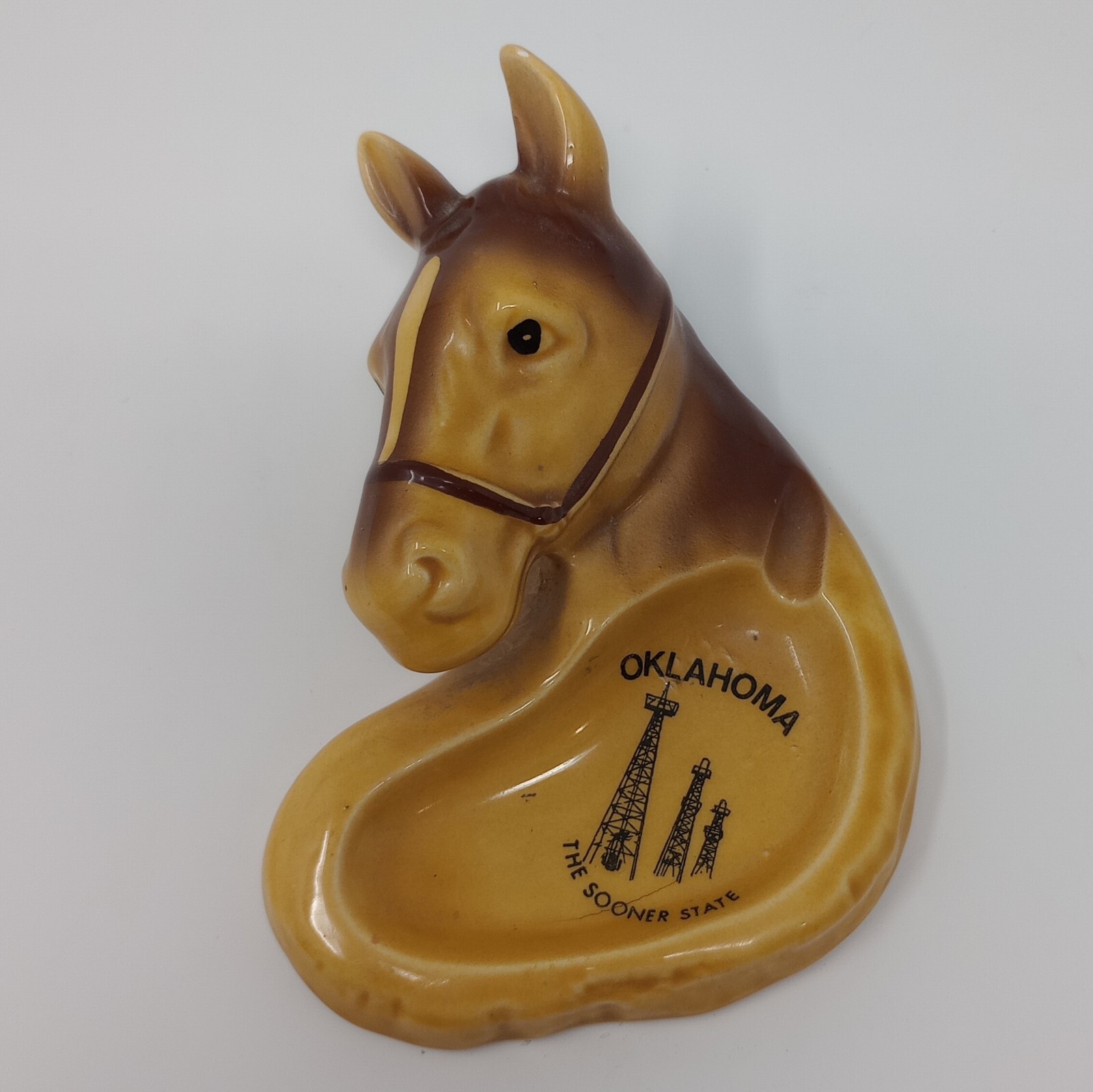 Oklahoma Horse Head Souvenir Ashtray Wall Plaque Ceramic Vintage Made in Japan