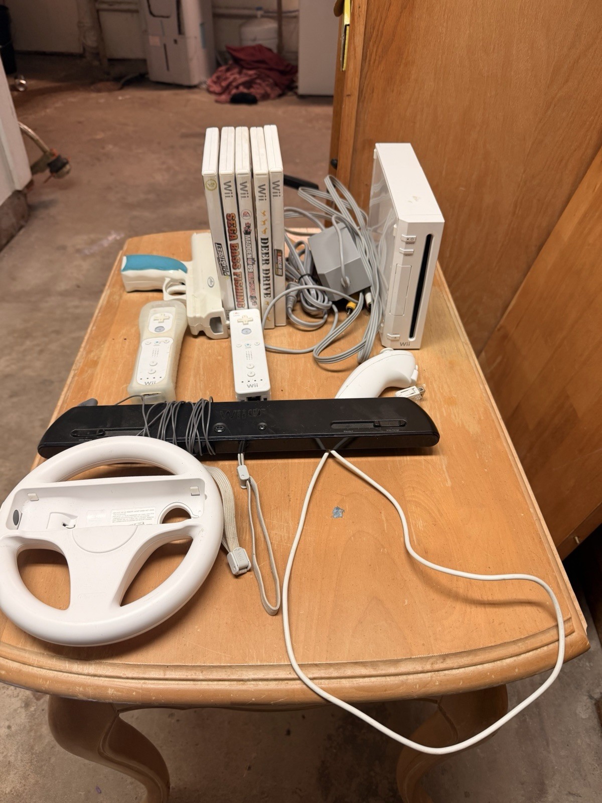 Nintendo Wii Console with Games, Remotes, Nunchuk, Sensor Bar Sports Racing