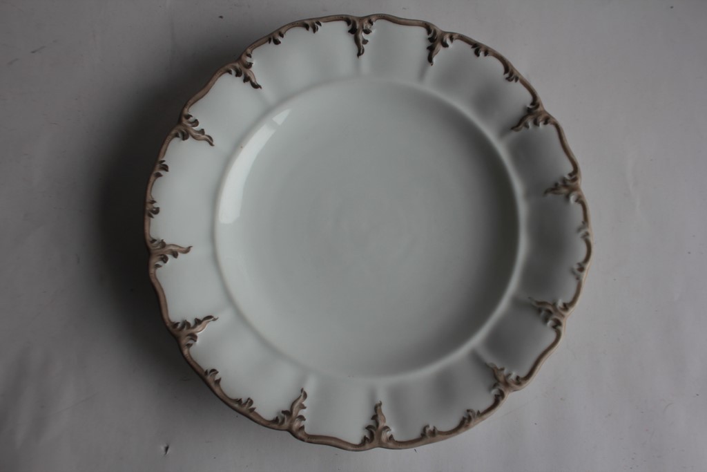 Thun Klösterle porcelain plate, Vienna, Austria, 19th century (69914)