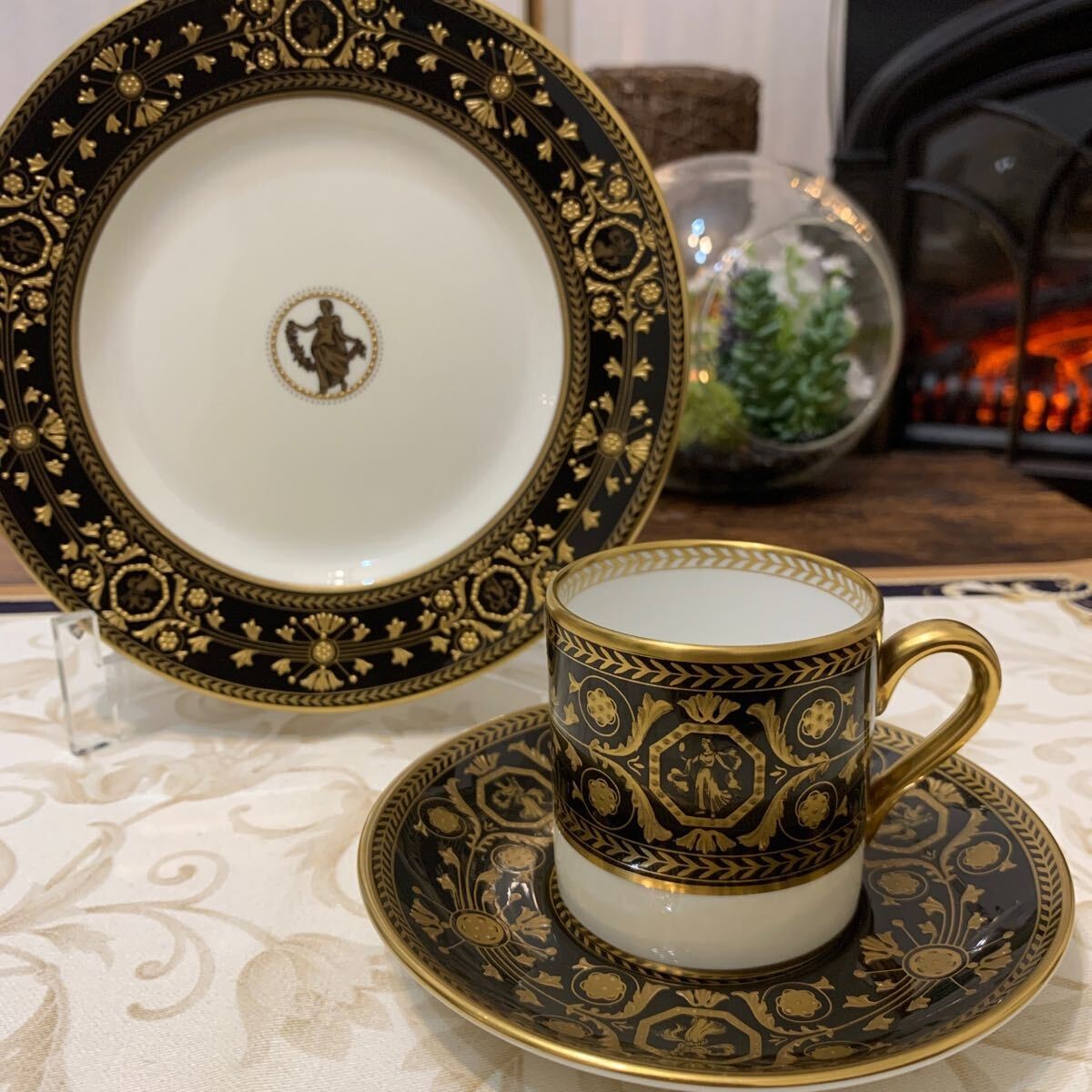 Wedgwood Astbury Demitasse Cup & Saucer 17.5cm Plate